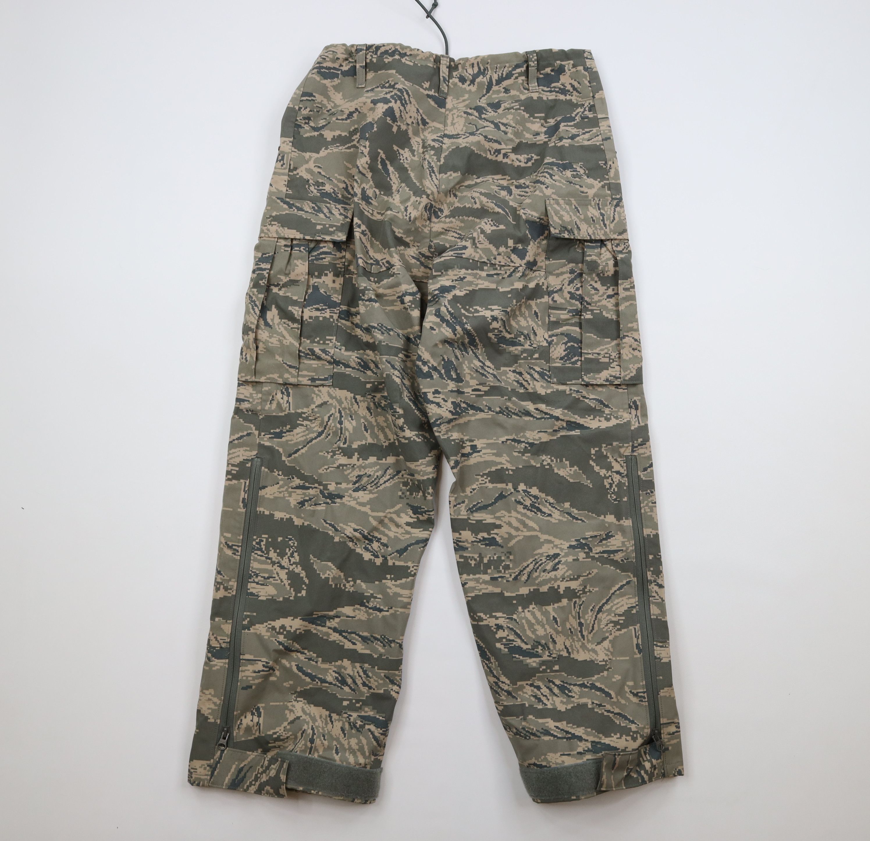 Vintage Vintage USAF All Purpose Environmental Waterproof Pants Size US 32 / EU 48 - 6 Thumbnail