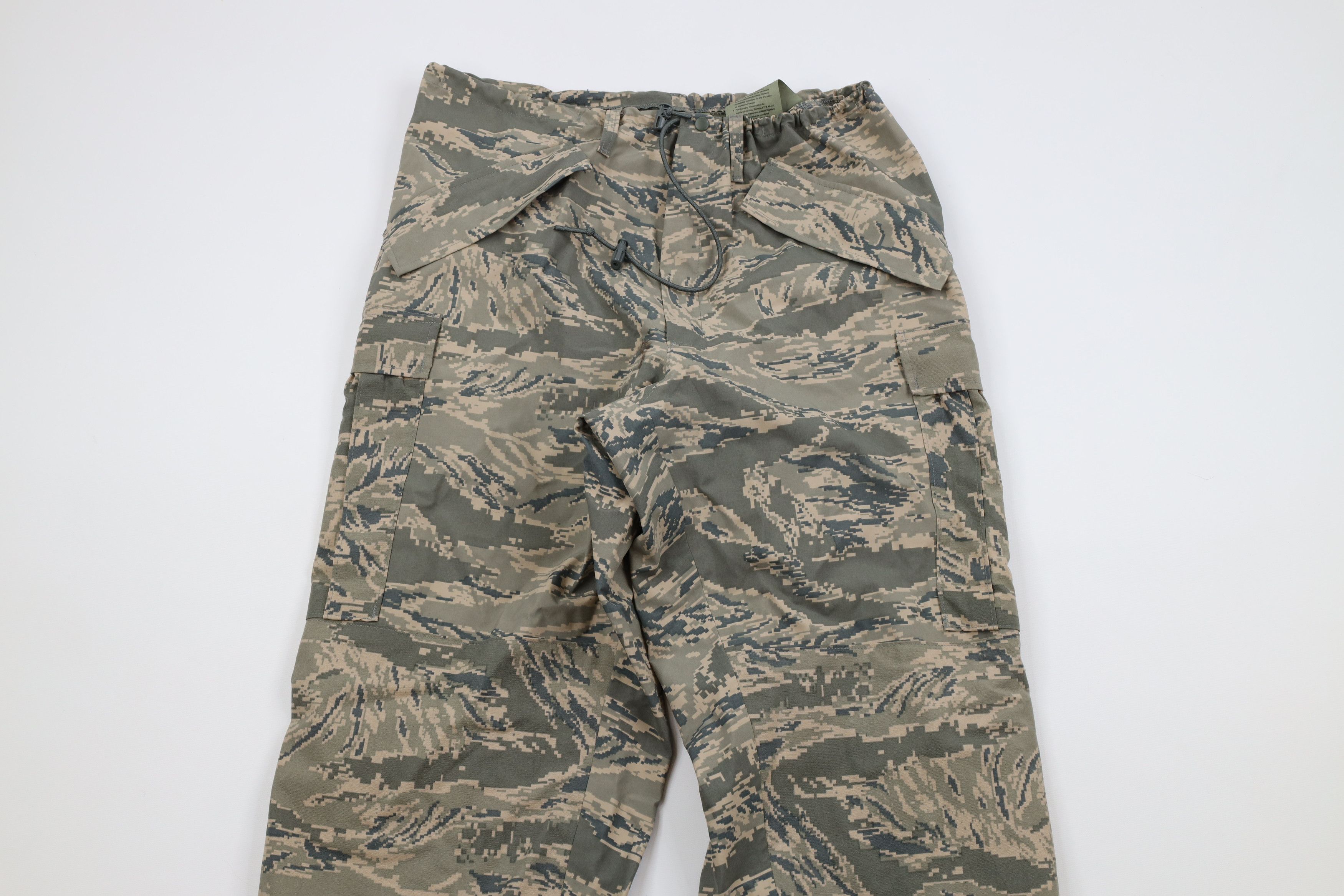 Vintage Vintage USAF All Purpose Environmental Waterproof Pants Size US 32 / EU 48 - 2 Thumbnail