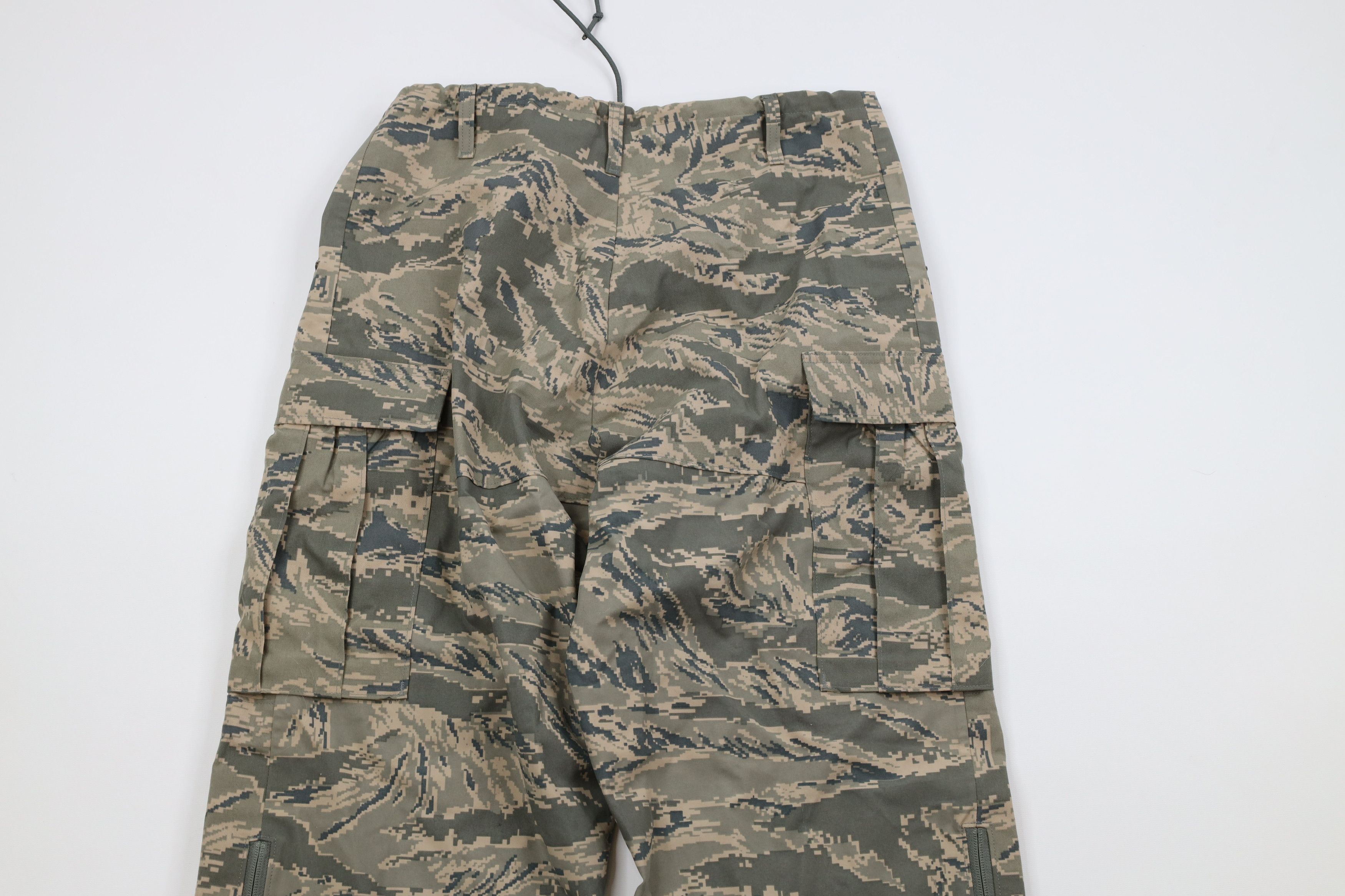 Vintage Vintage USAF All Purpose Environmental Waterproof Pants Size US 32 / EU 48 - 7 Thumbnail