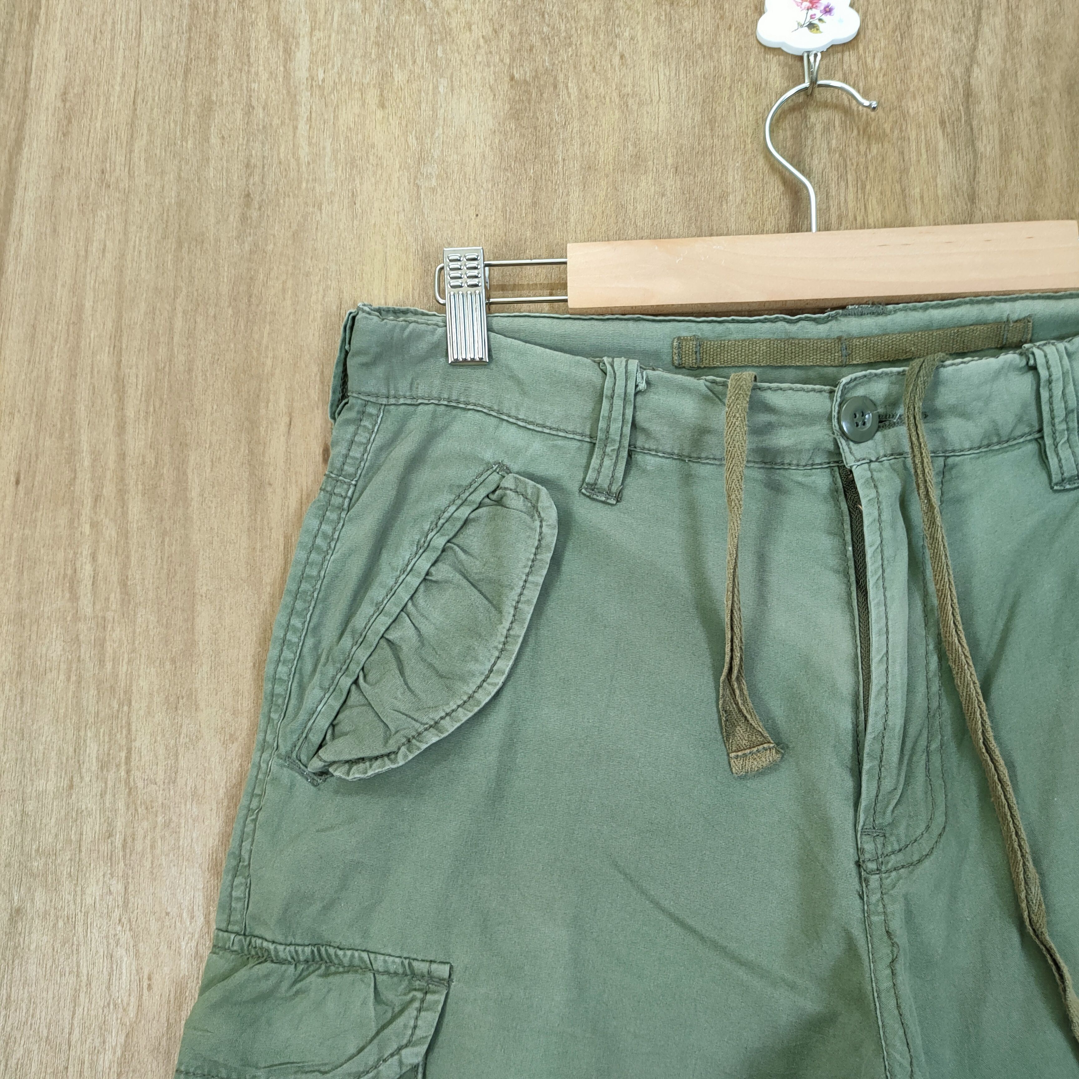 Japanese Brand VINTAGE FADED GREEN CARGO PANTS Size US 31 - 8 Thumbnail