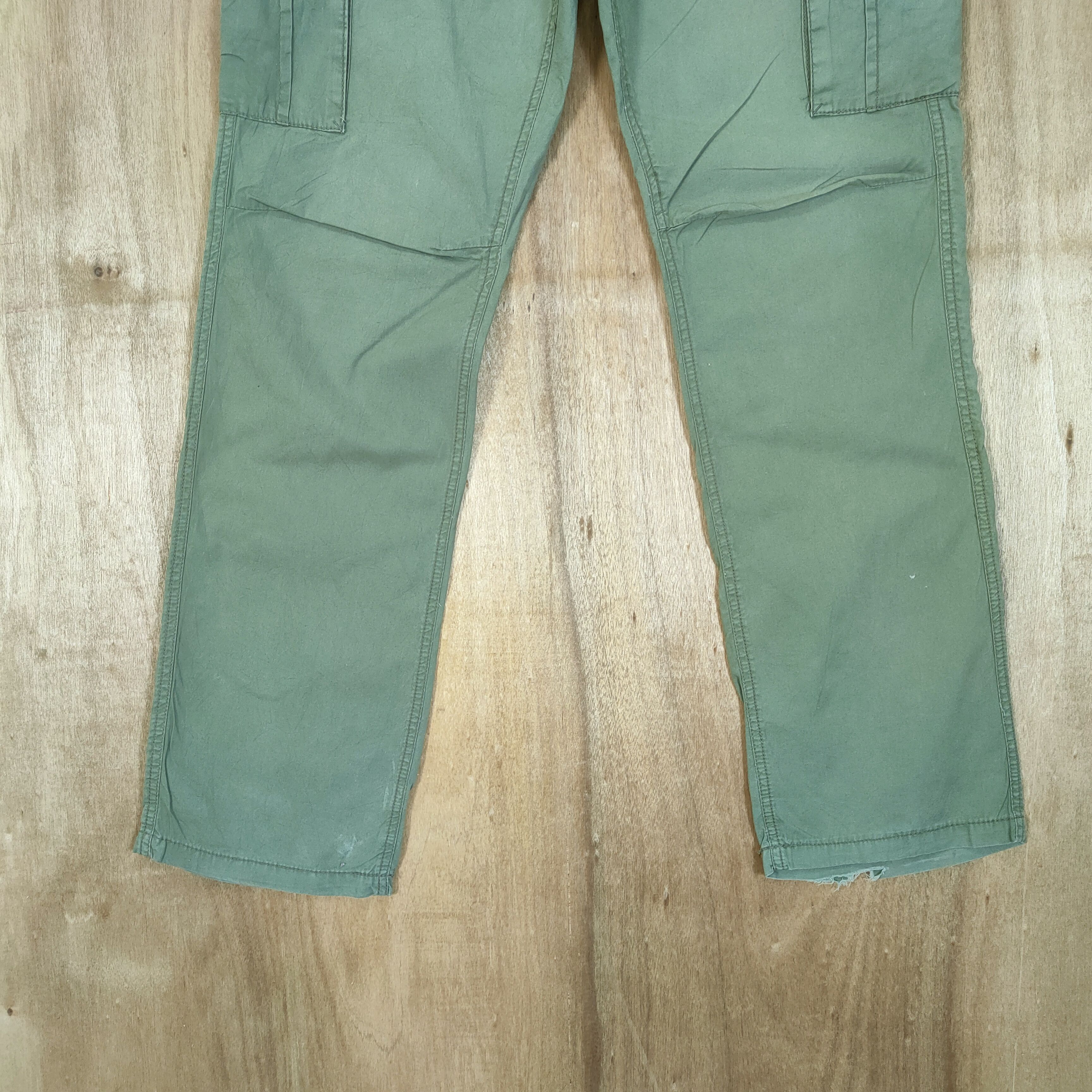 Japanese Brand VINTAGE FADED GREEN CARGO PANTS Size US 31 - 3 Thumbnail