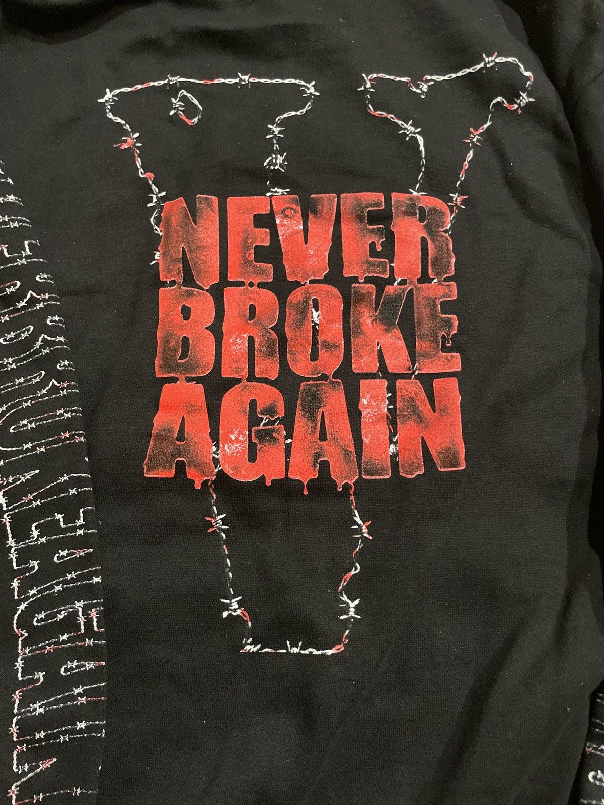 VLONE x Never Broke Again Haunted フーディーパーカー｜関送込 large_Vlone_x_Never_Broke_Agai