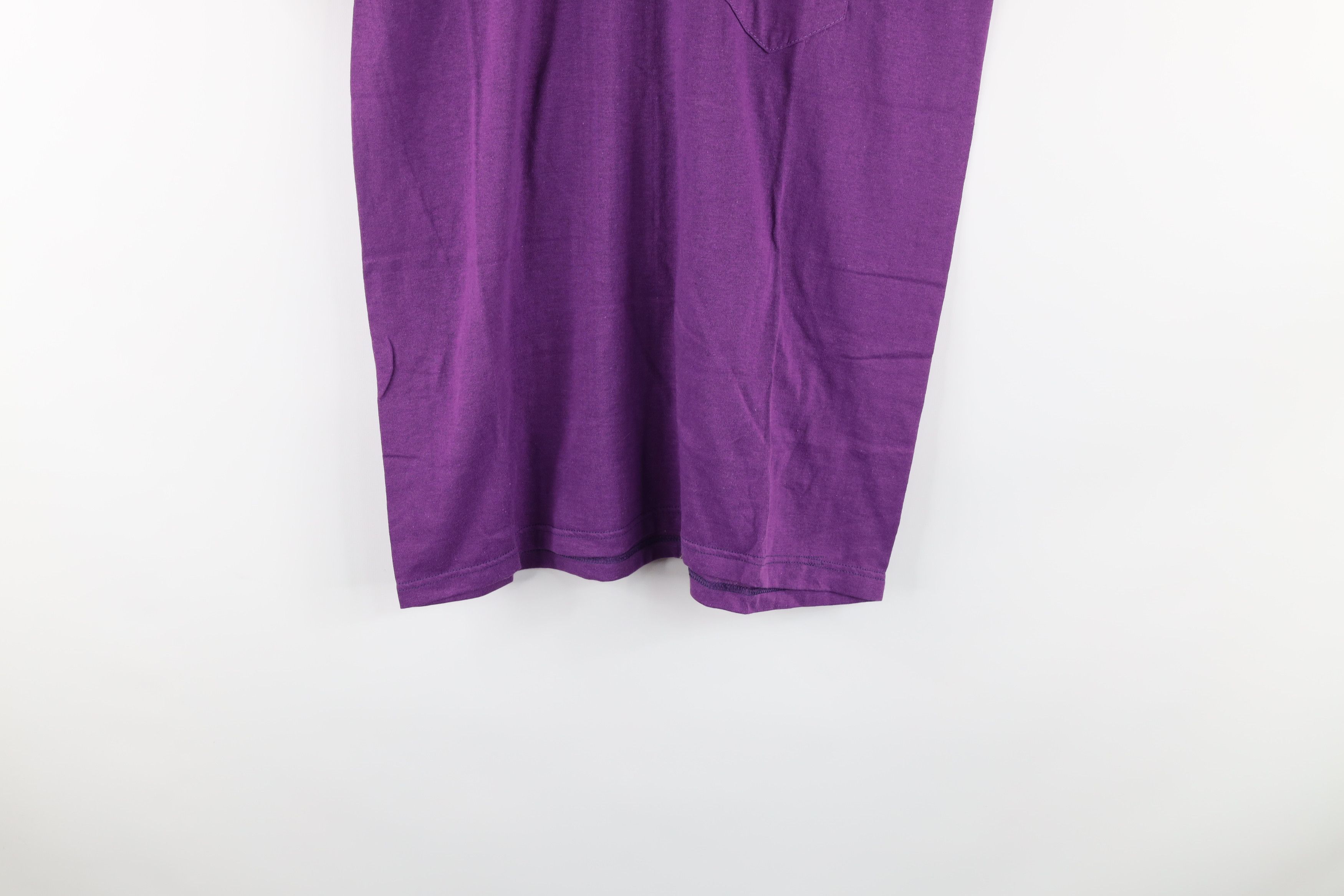 Vintage Vintage 80s Streetwear Short Sleeve Pocket T-Shirt Purple Size US L / EU 52-54 / 3 - 3 Thumbnail