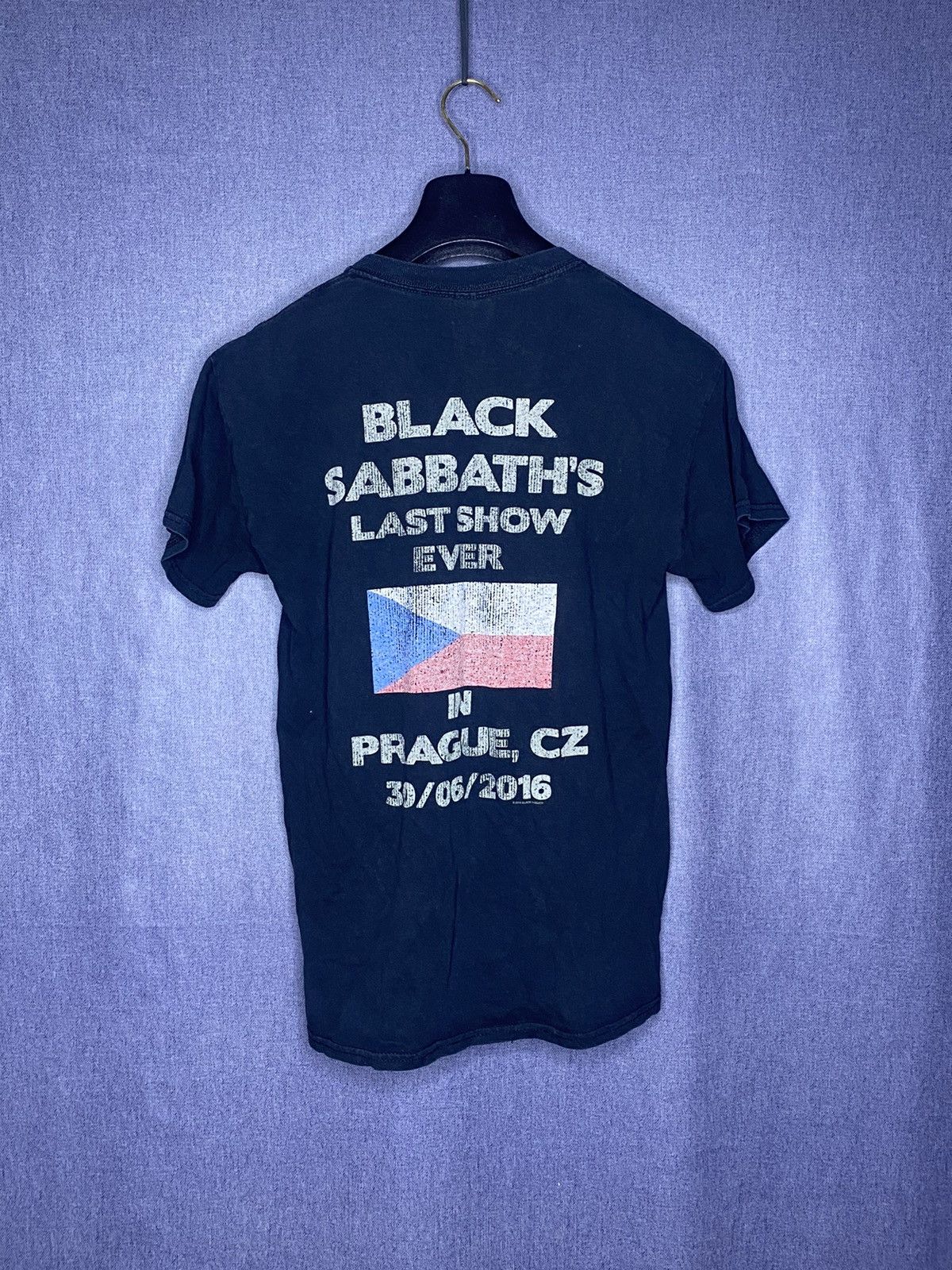 Band Tees × Black Sabbath Black Sabbath Prague the end t shirt Size US M / EU 48-50 / 2 - 2 Thumbnail