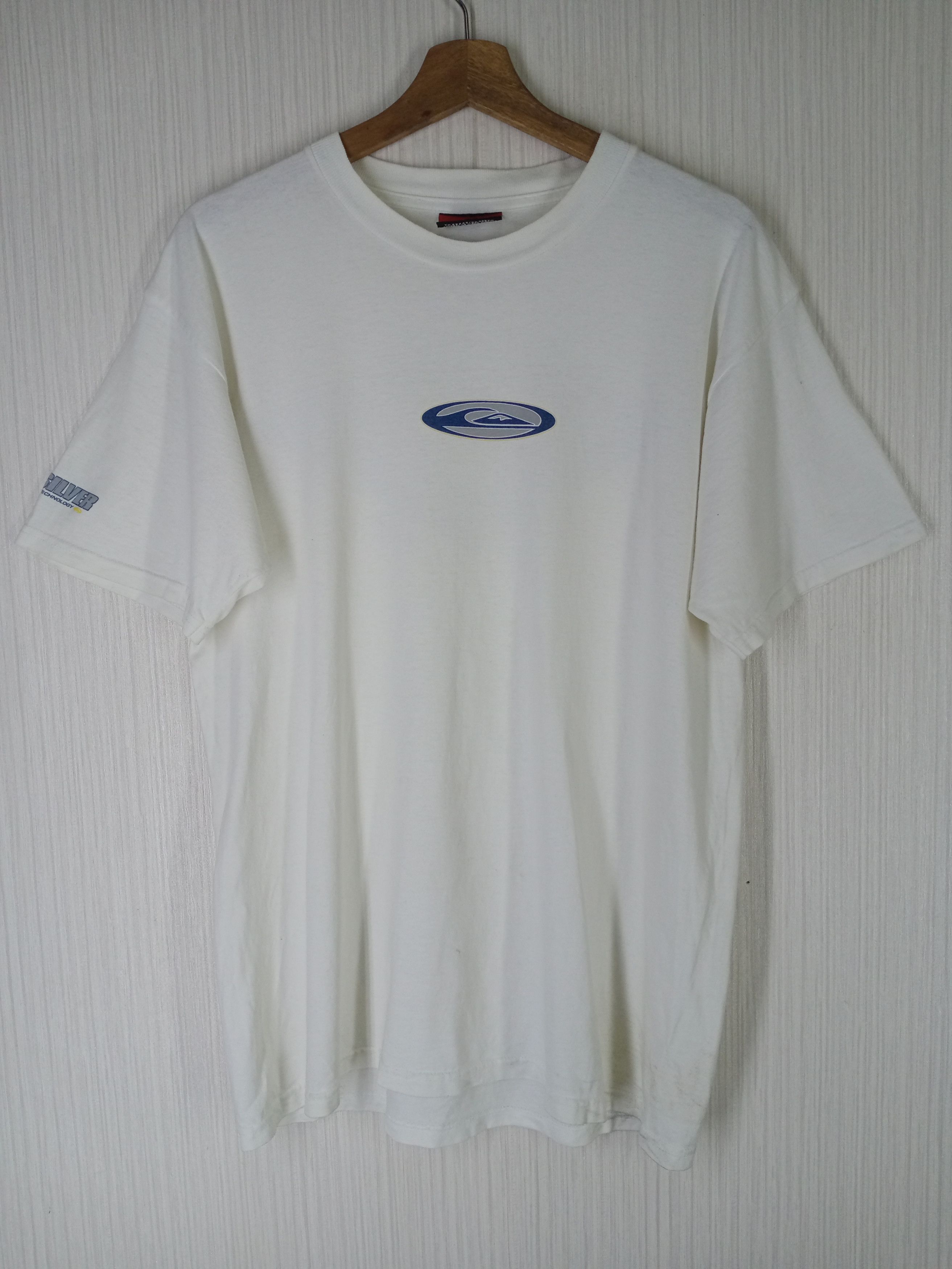 Quiksilver Vintage Quiksilver Surfing Big Logo Tshirt Size US M / EU 48-50 / 2 - 2 Thumbnail
