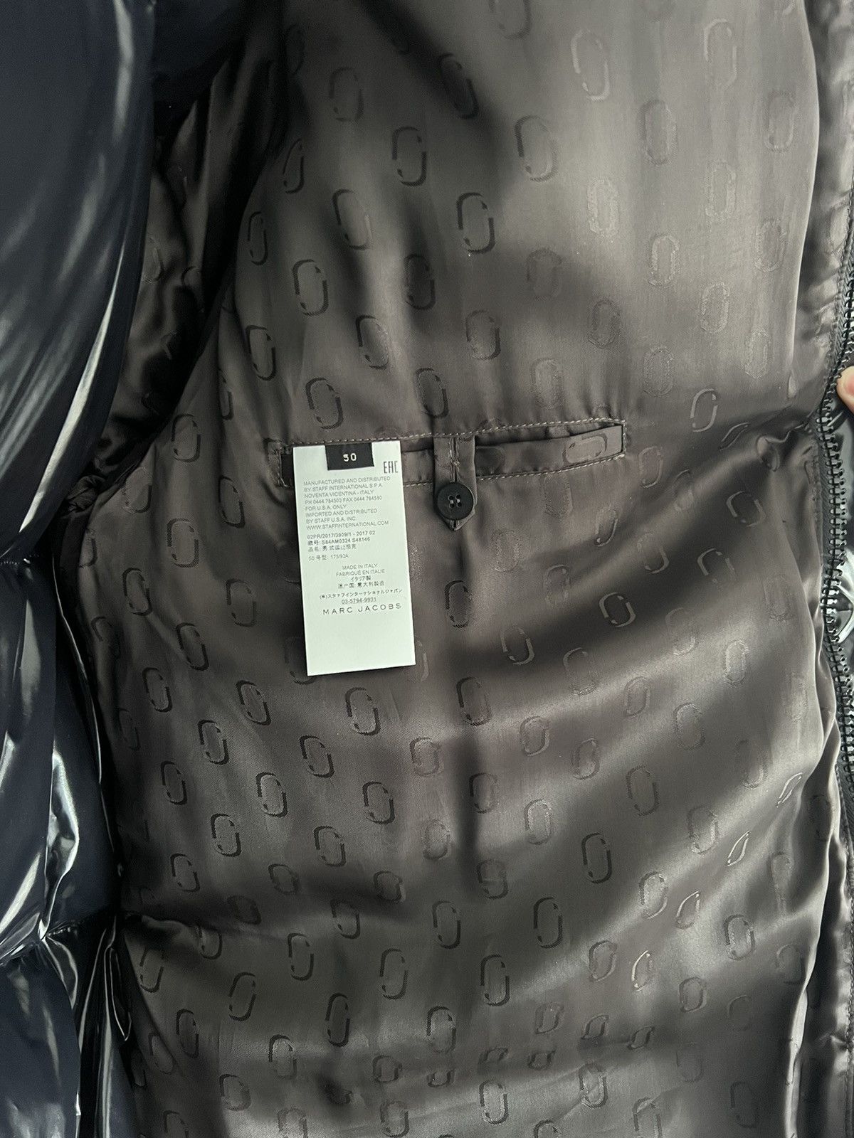 Marc Jacobs Marc Jacobs black down jacket sz 50 Size US M / EU 48-50 / 2 - 7 Thumbnail