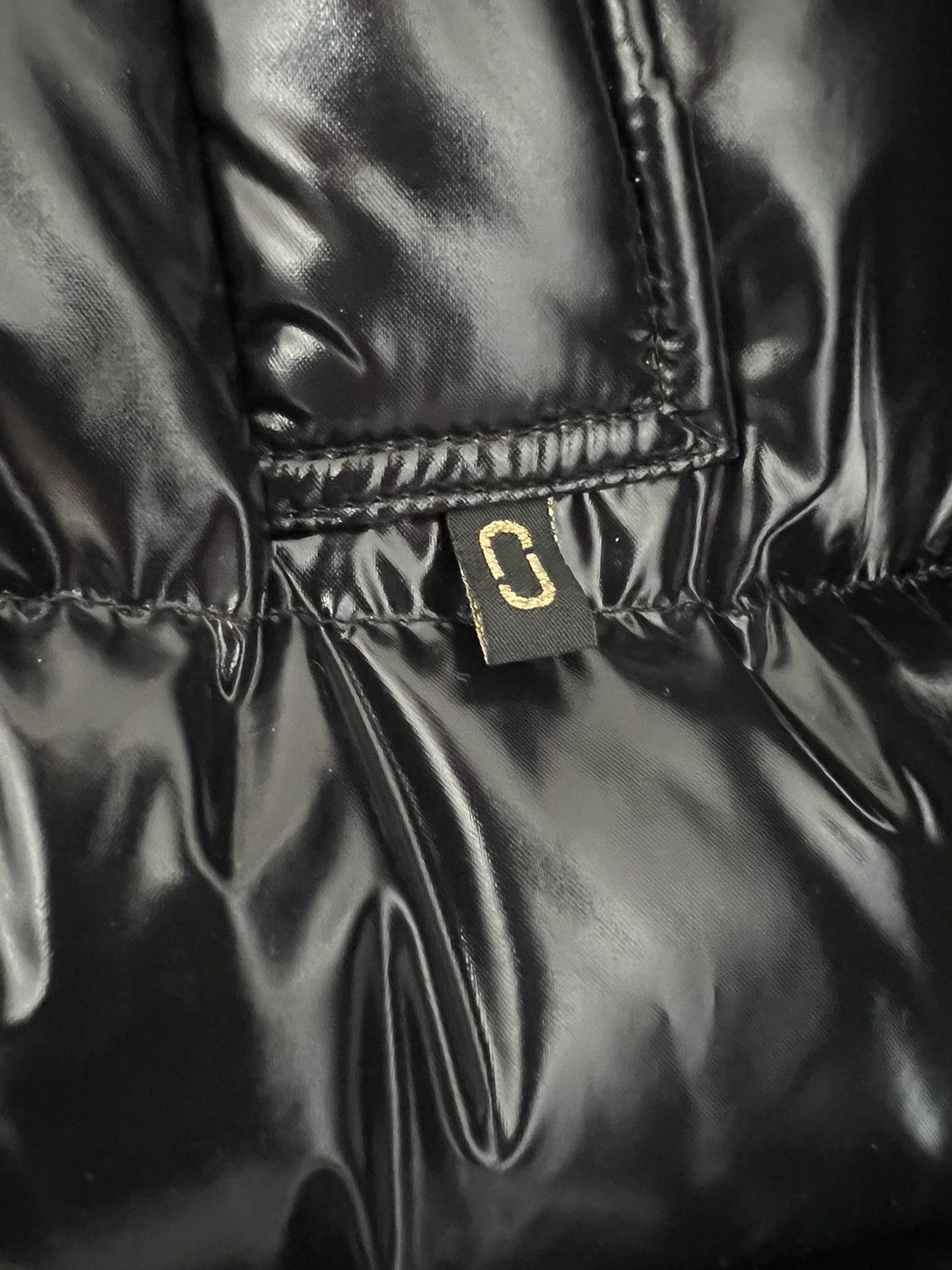 Marc Jacobs Marc Jacobs black down jacket sz 50 Size US M / EU 48-50 / 2 - 4 Thumbnail
