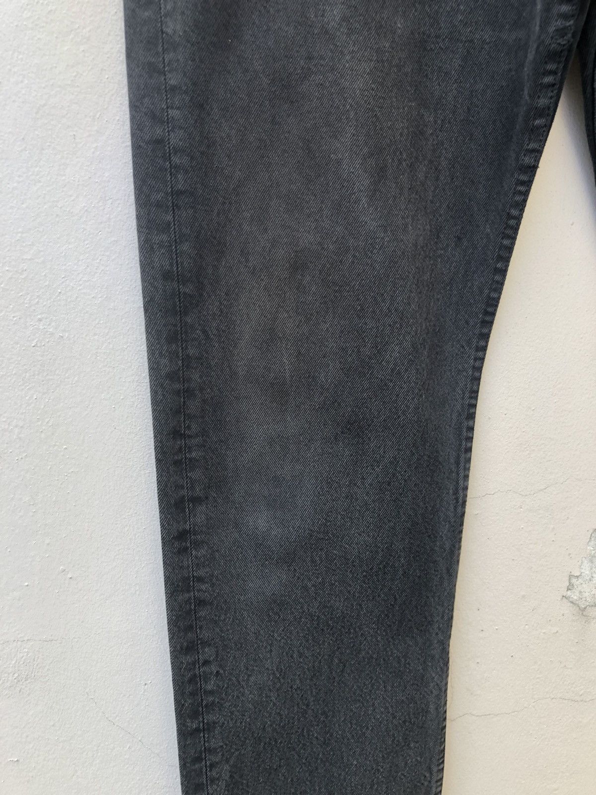 Levi's × Vintage Vintage 1993 Levi’s 501 Jeans Made in Uk Faded Black Denim Size US 32 / EU 48 - 6 Thumbnail