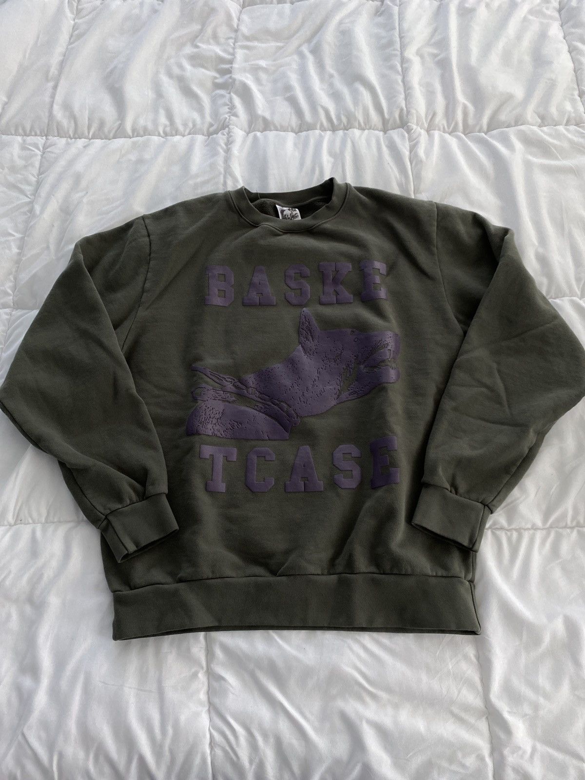 BASKETCASE Gallery College shops Crewneck Sweatshirt Mens L Streetwear