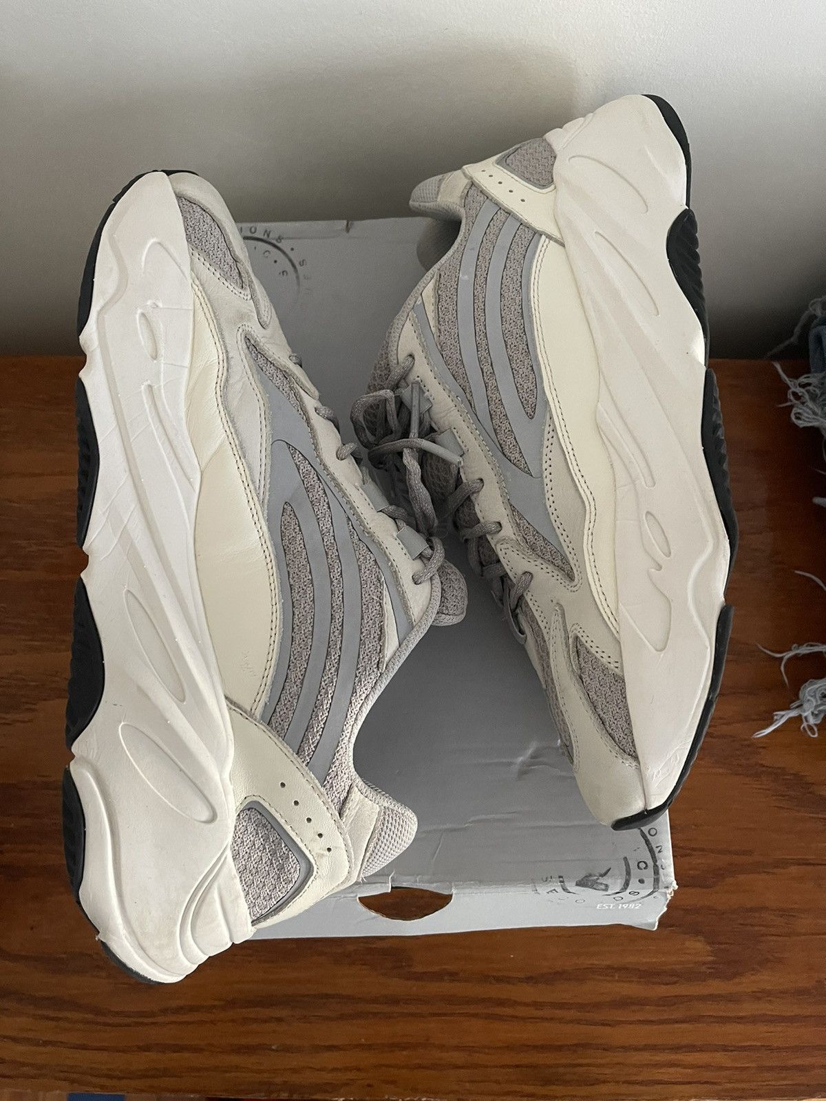 Adidas Yeezy Boost 700 V2 Static 2018!!!! Size US 12.5 / EU 45-46 - 5 Thumbnail