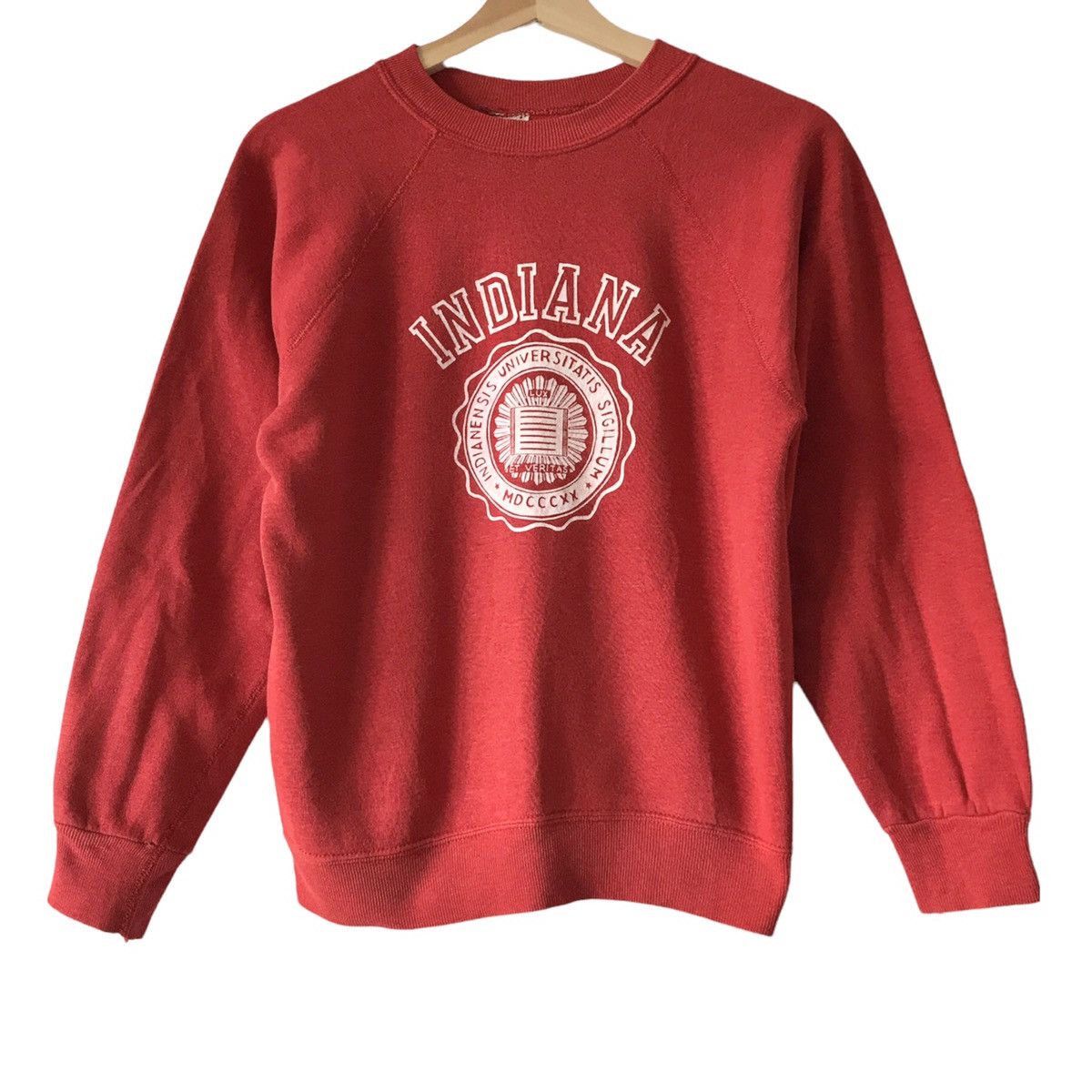 Vintage Authentic Vintage 70s Indiana University USA Logo Crewneck Size US M / EU 48-50 / 2 - 1 Thumbnail