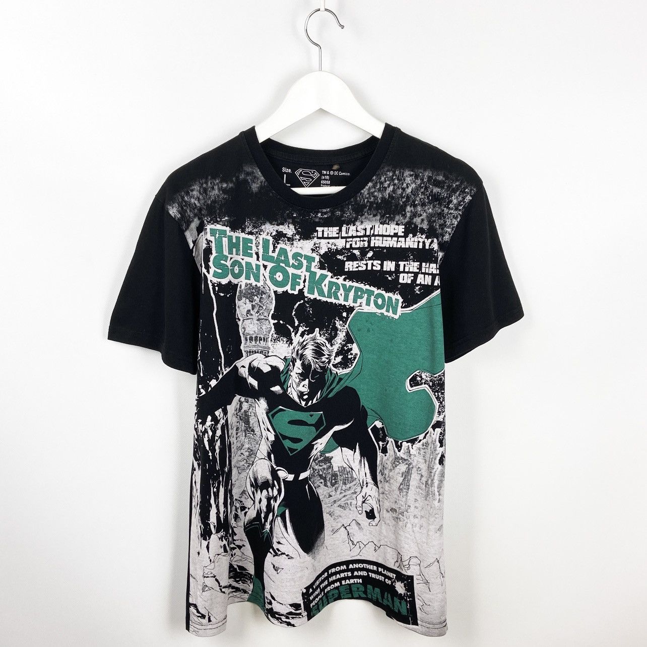 DC Comics Vintage 00s rare Superman AllOverPrint DC Comics tee size L Size US L / EU 52-54 / 3 - 1 Thumbnail