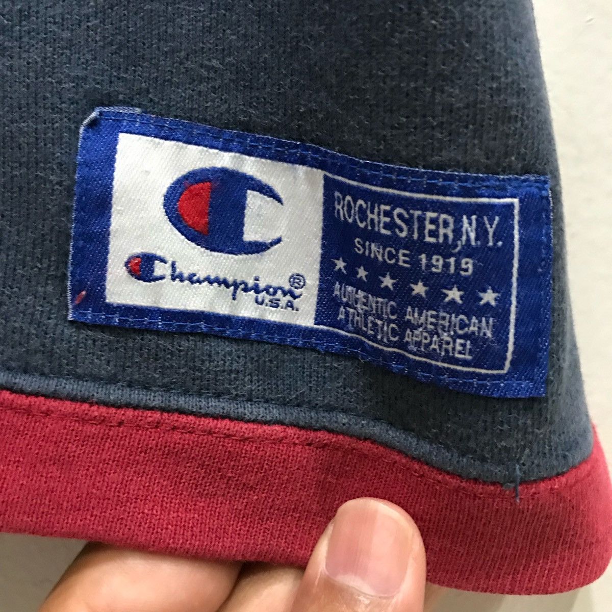 Champion × Japanese Brand × Vintage CHAMPION Sweatshirt (kids) Size 150 Fits Size M Size US M / EU 48-50 / 2 - 7 Thumbnail