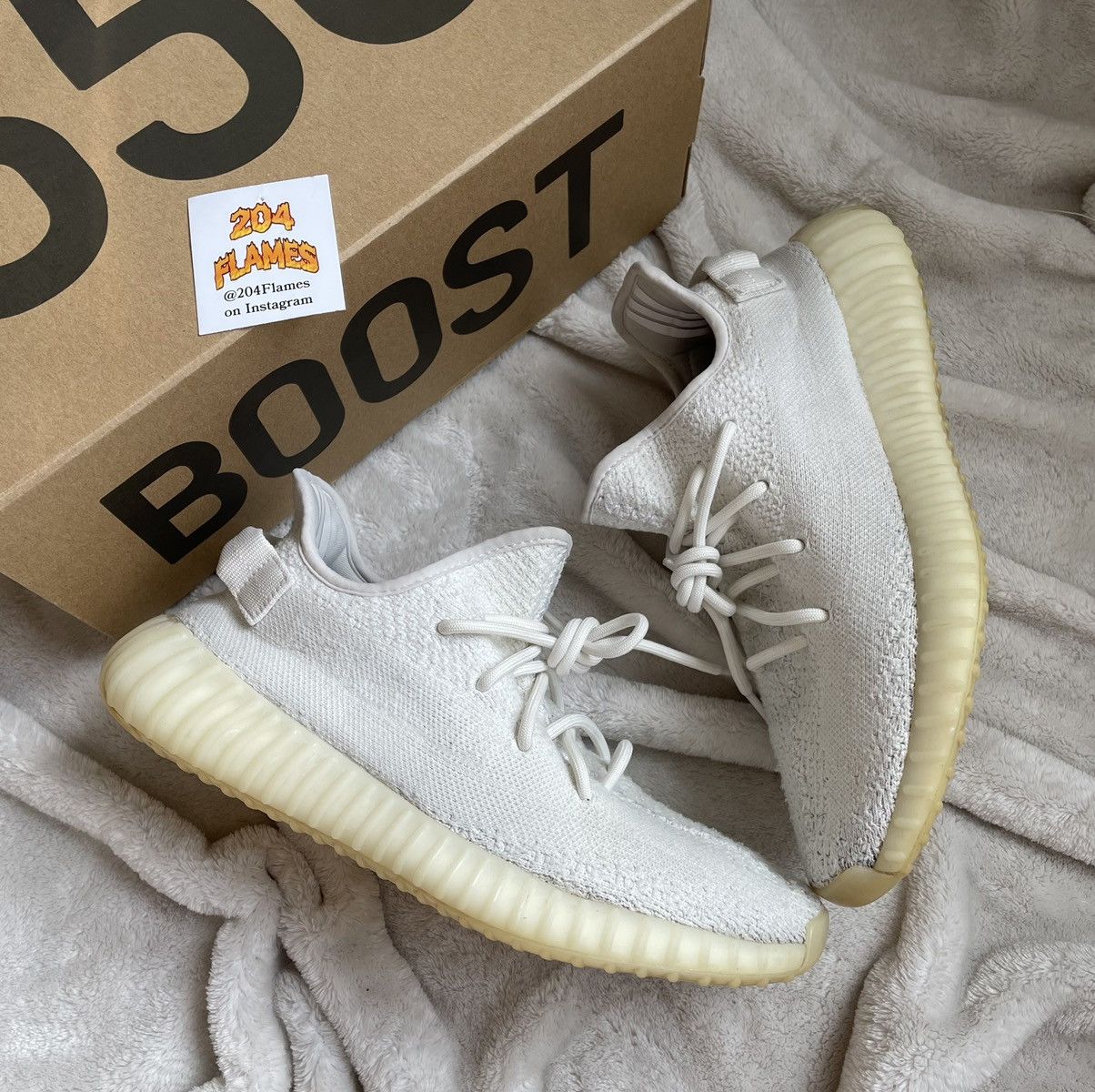 Adidas Yeezy Boost 350 V2 Cream 2017 Size US 8.5 / EU 41-42 - 1 Thumbnail