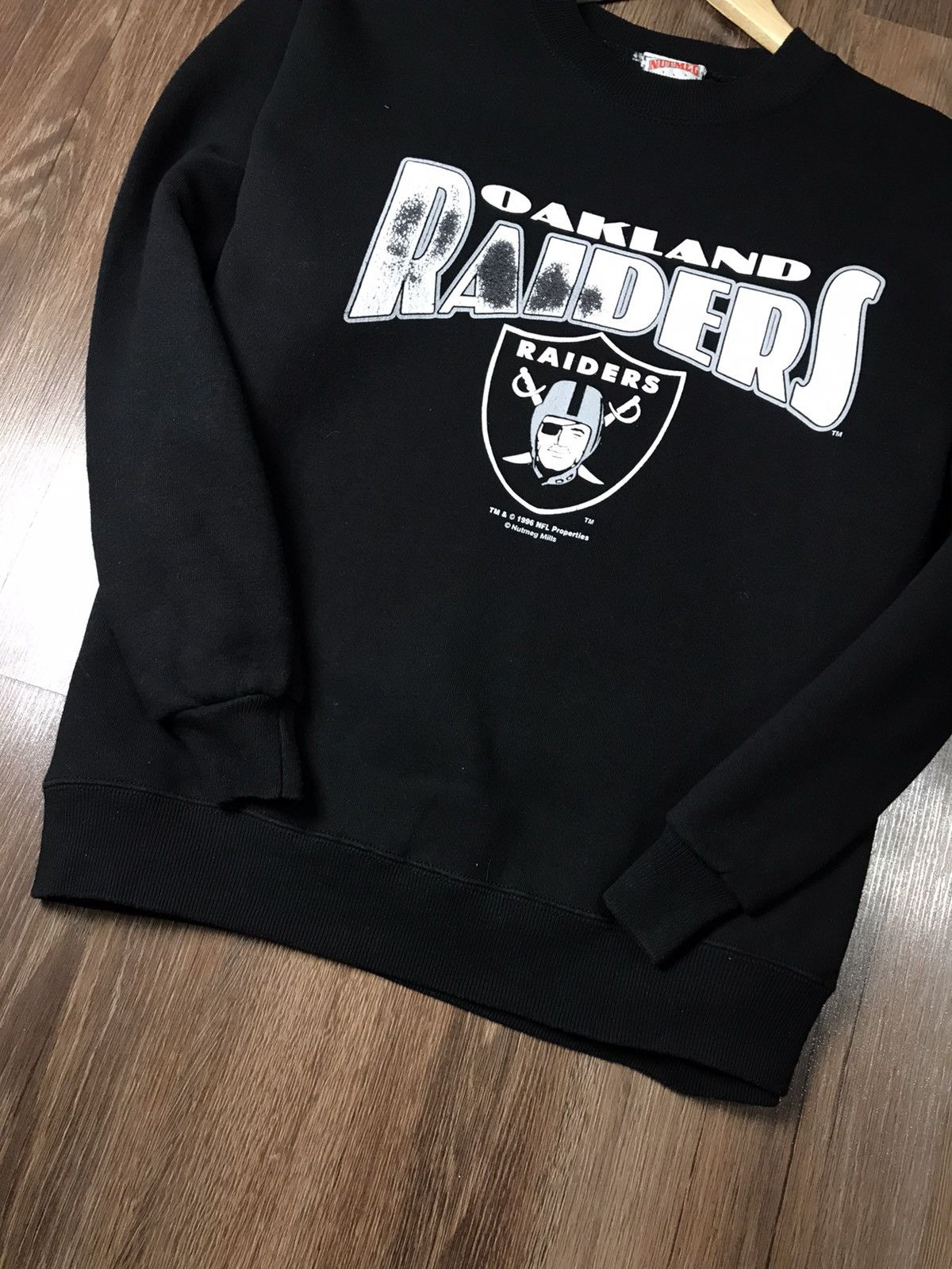 NFL 90s NFL Los Angeles Raiders Crewneck Sweatshirt Size M Size US M / EU 48-50 / 2 - 4 Thumbnail