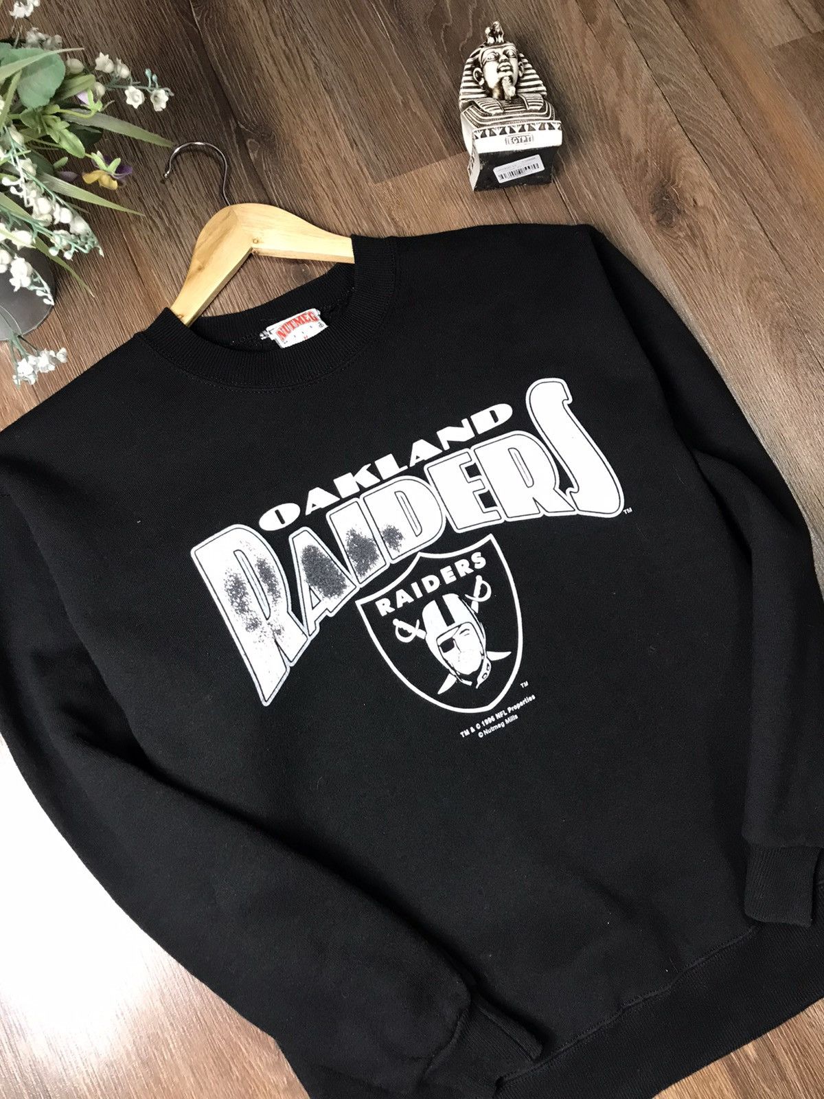 NFL 90s NFL Los Angeles Raiders Crewneck Sweatshirt Size M Size US M / EU 48-50 / 2 - 5 Thumbnail