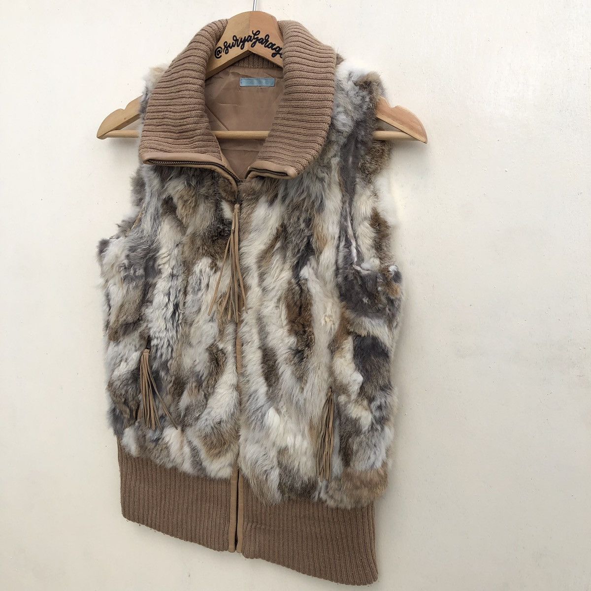 Designer × Japanese Brand Japanese Brand Getawo Sleeveless Fur Jacket Size US XXS / EU 40 - 6 Thumbnail