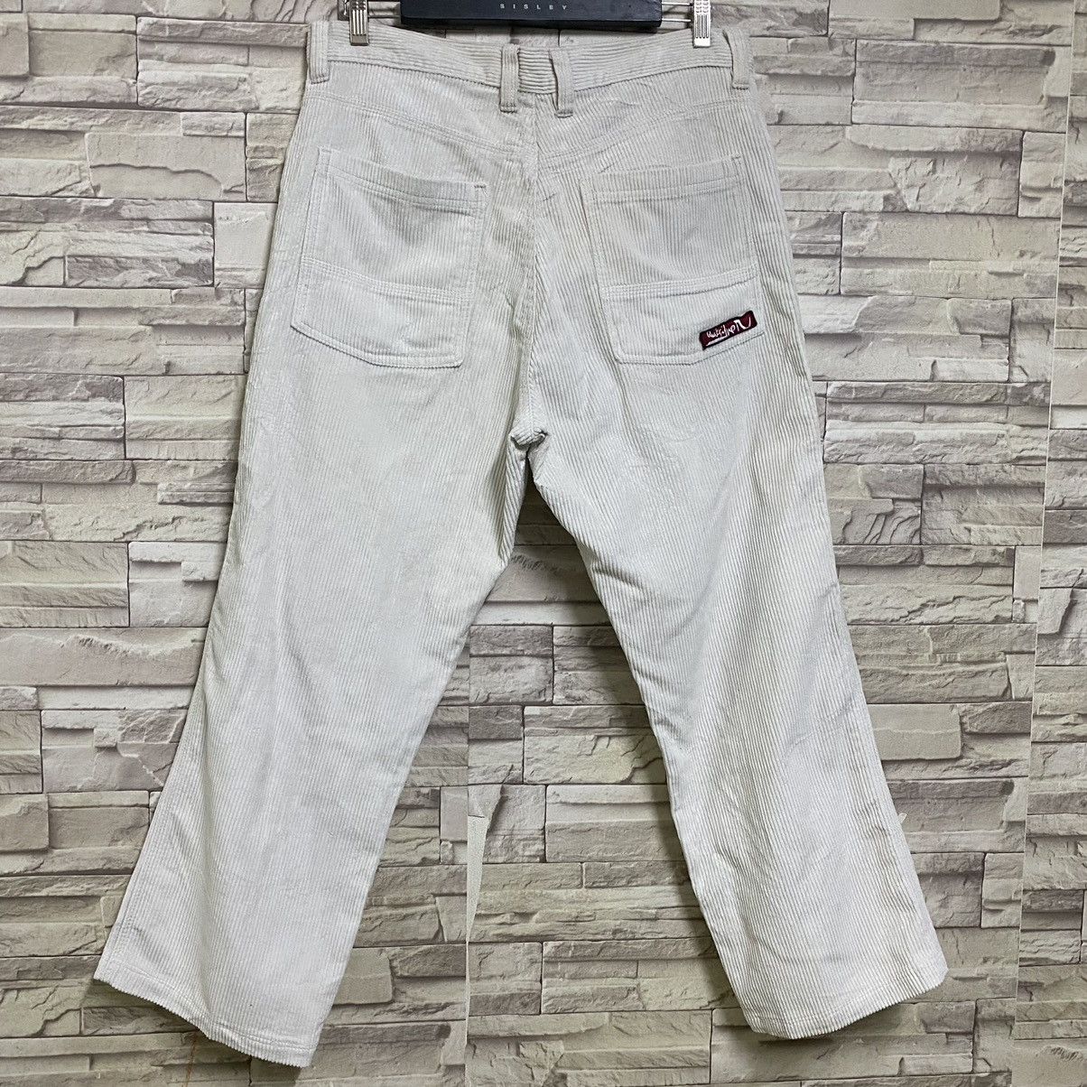 Quiksilver Vintage Quiksilver White Courduroy Baggy Pants Size US 34 / EU 50 - 10 Thumbnail