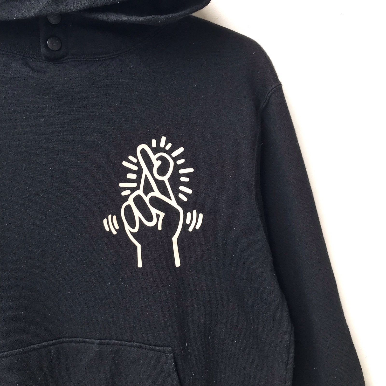 Keith Haring Keith Haring Printed Logo Hoodies Spell Out Logo Size US S / EU 44-46 / 1 - 3 Thumbnail
