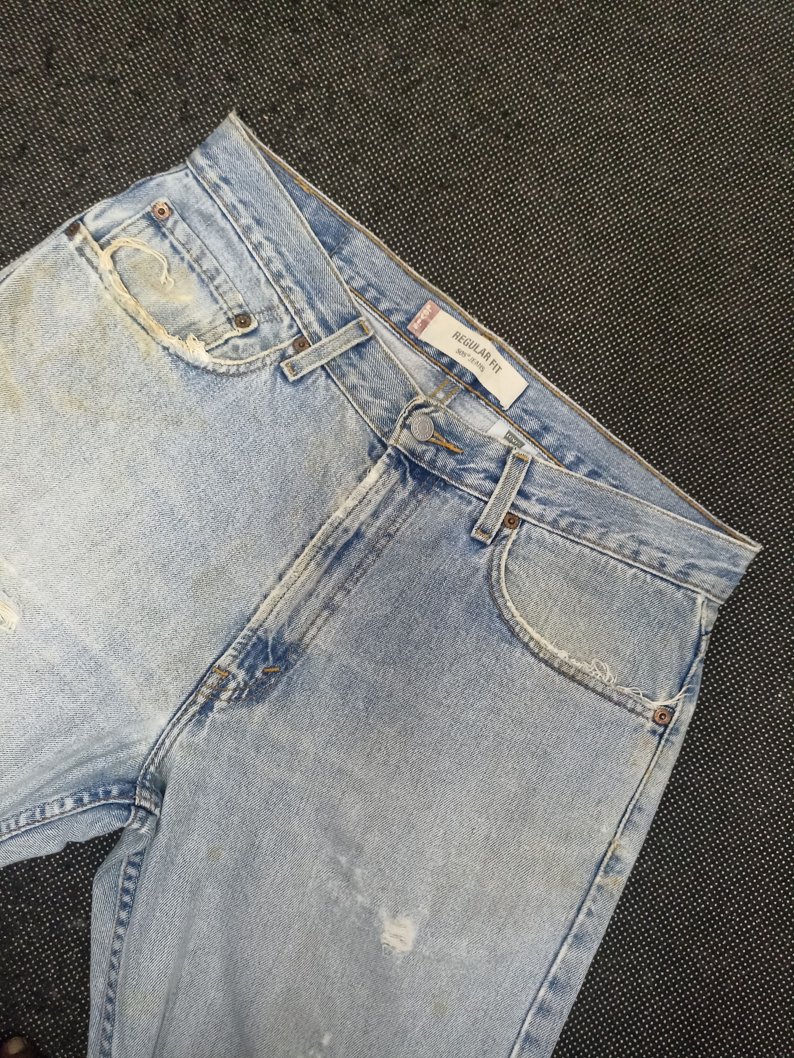 Jean × Levi's × Vintage VINTAGE LEVIS 505 DISTRESSED BLUE WASH JEANS -J320 Size US 34 / EU 50 - 10 Thumbnail