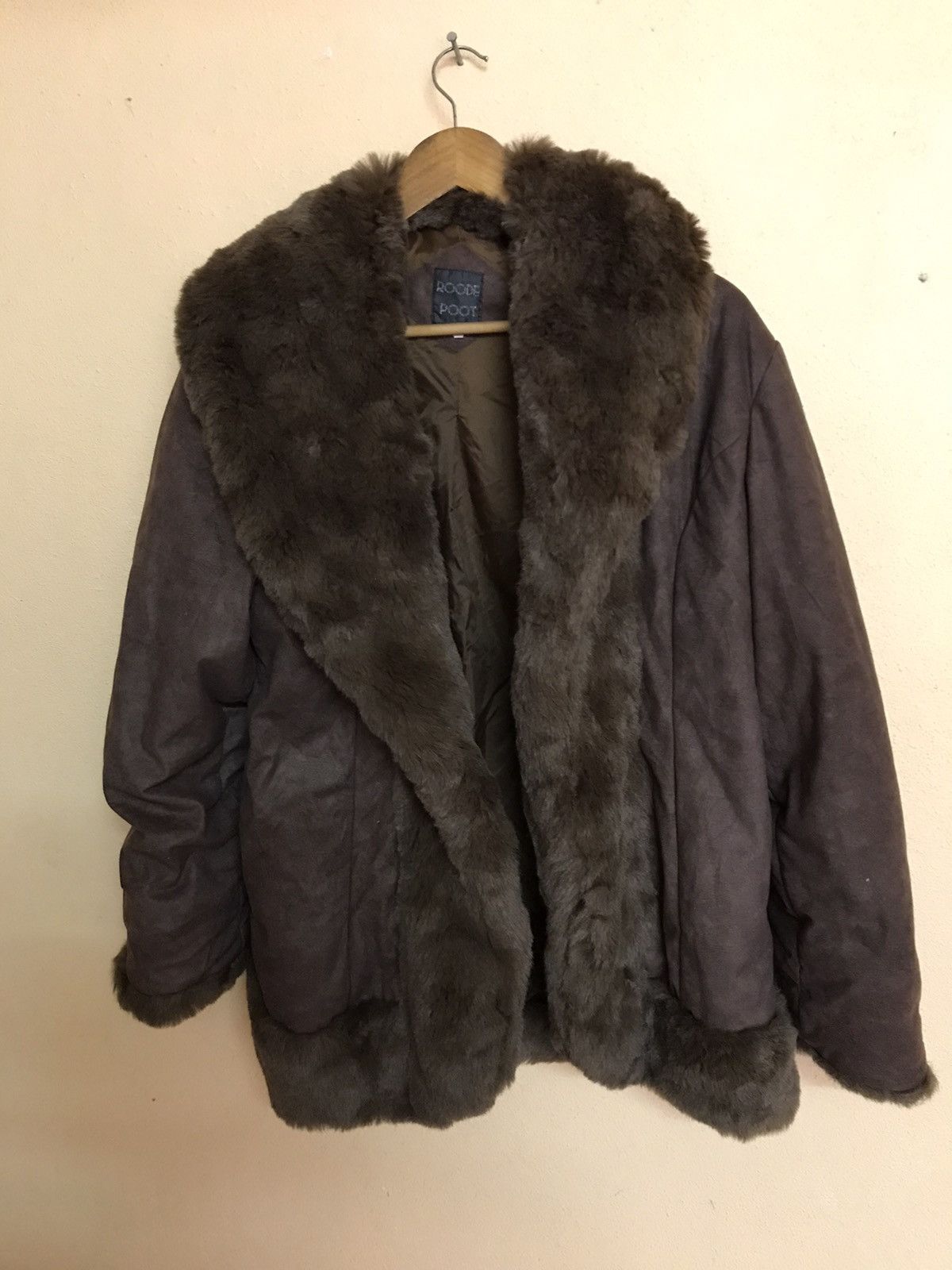 Designer RARE ROODE POOT FUR JACKET NICE DESIGN Size US L / EU 52-54 / 3 - 1 Thumbnail