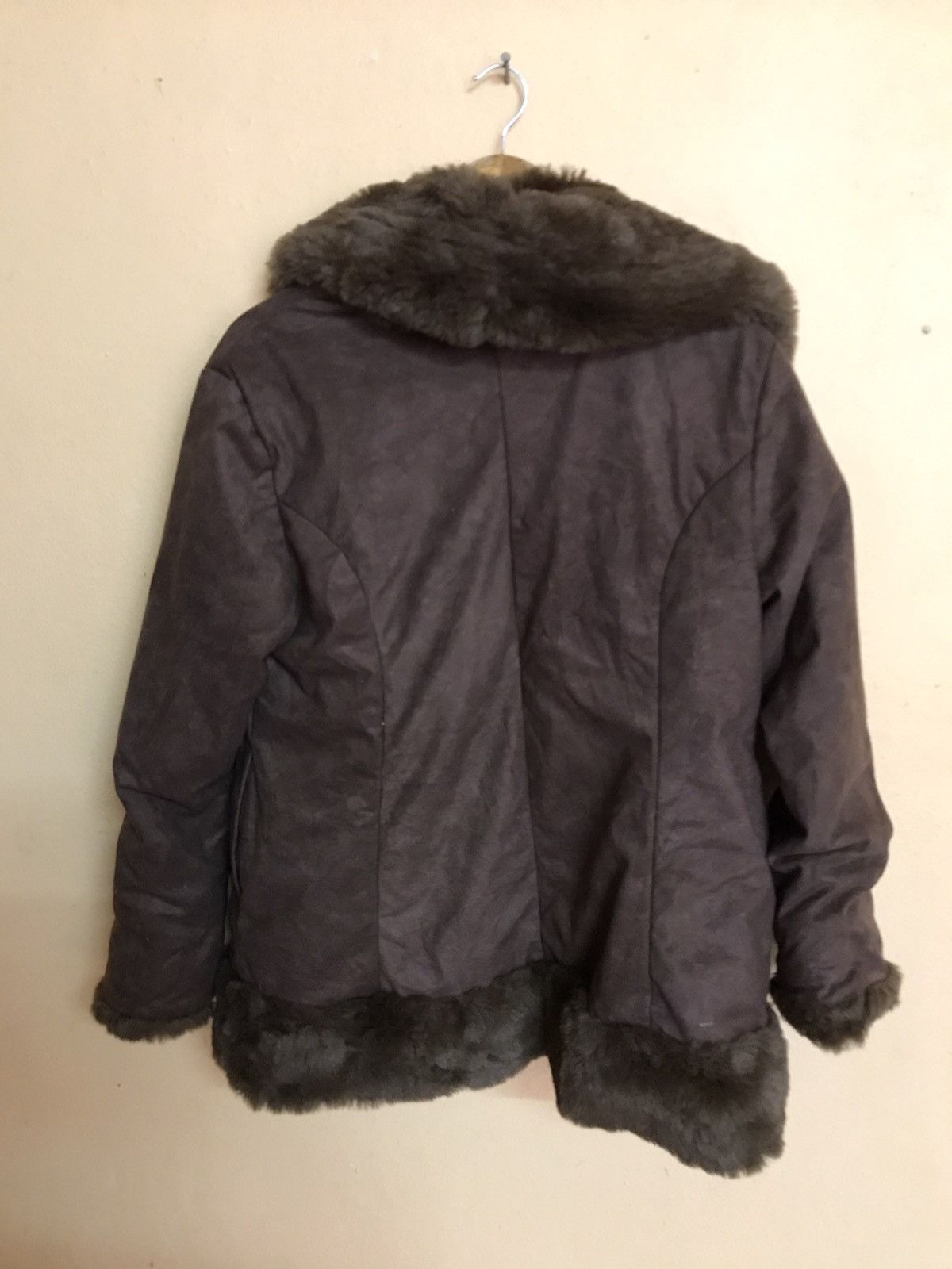 Designer RARE ROODE POOT FUR JACKET NICE DESIGN Size US L / EU 52-54 / 3 - 7 Thumbnail