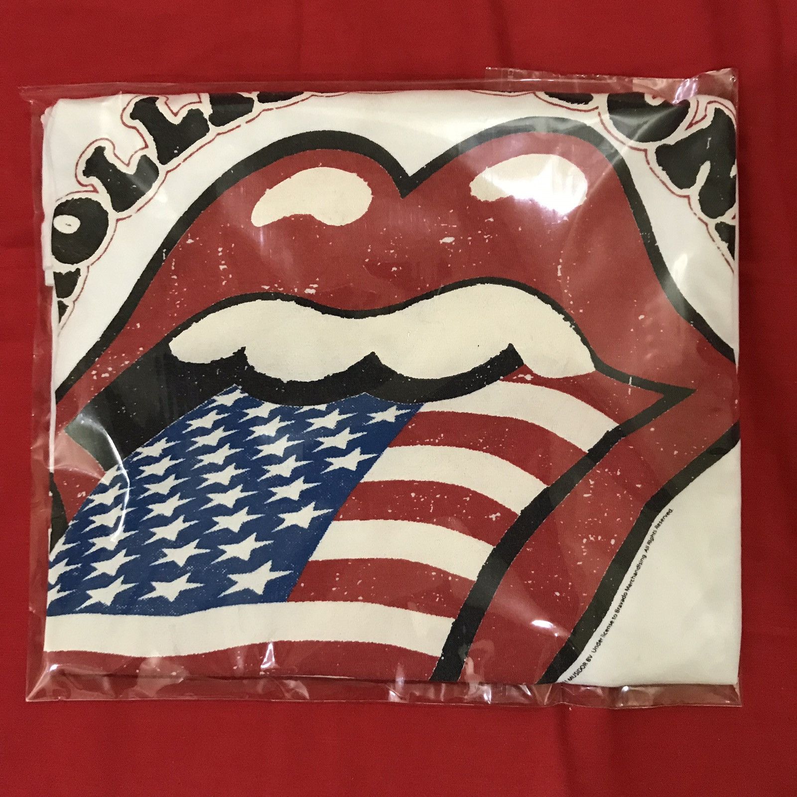 Band Tees × The Rolling Stones The Rolling Stones Merchandise T Shirt Copyright 2011 Size US L / EU 52-54 / 3 - 6 Thumbnail