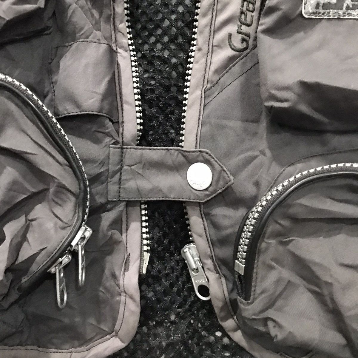 Japanese Brand Japanese brand multi pocket tactical utilities vest Size US M / EU 48-50 / 2 - 5 Thumbnail