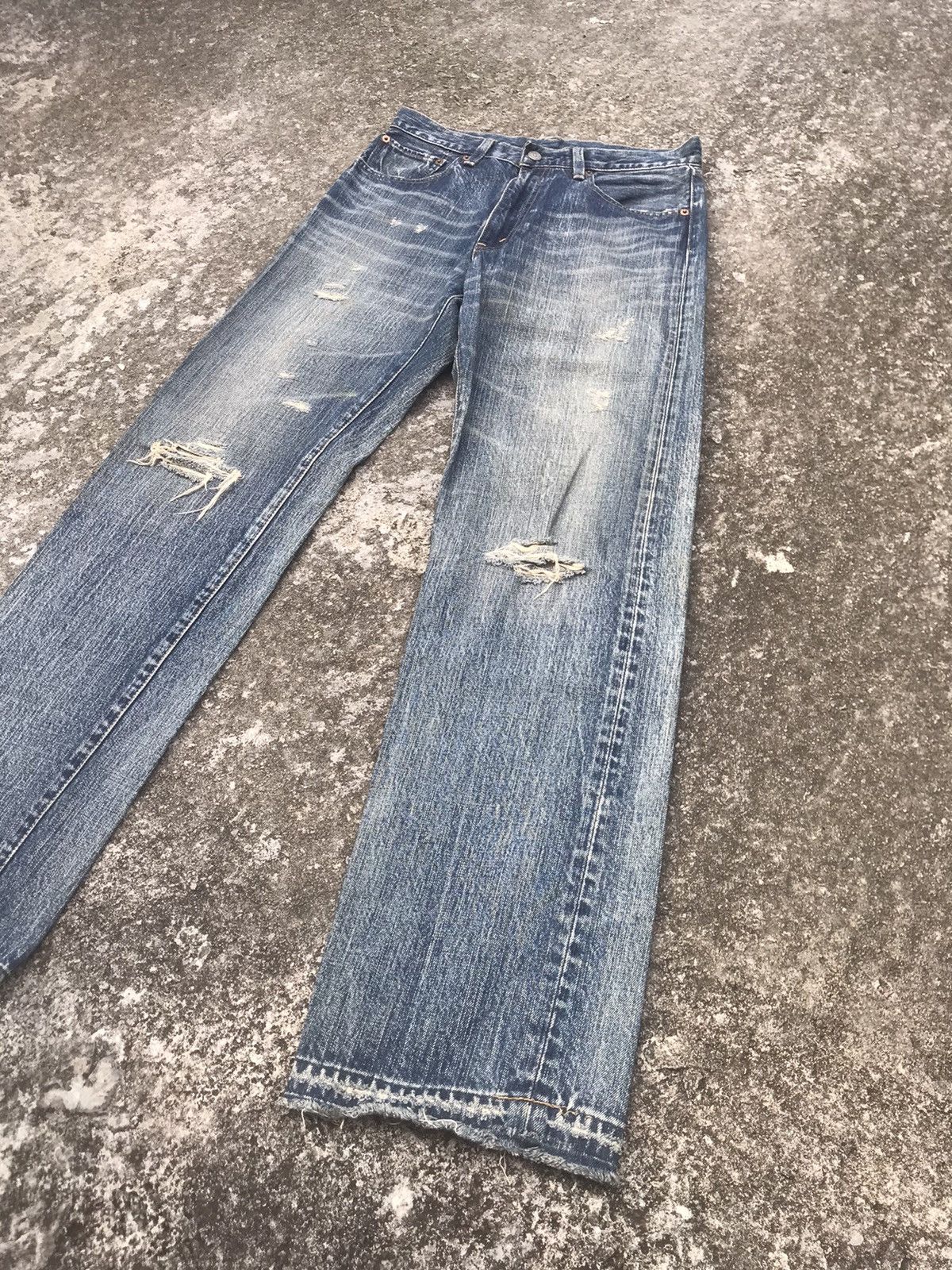 Levi's VINTAGE LEVI’S LOT 501 JAPAN DISTRESSED NICE DESIGN DENIM Size US 30 / EU 46 - 5 Thumbnail
