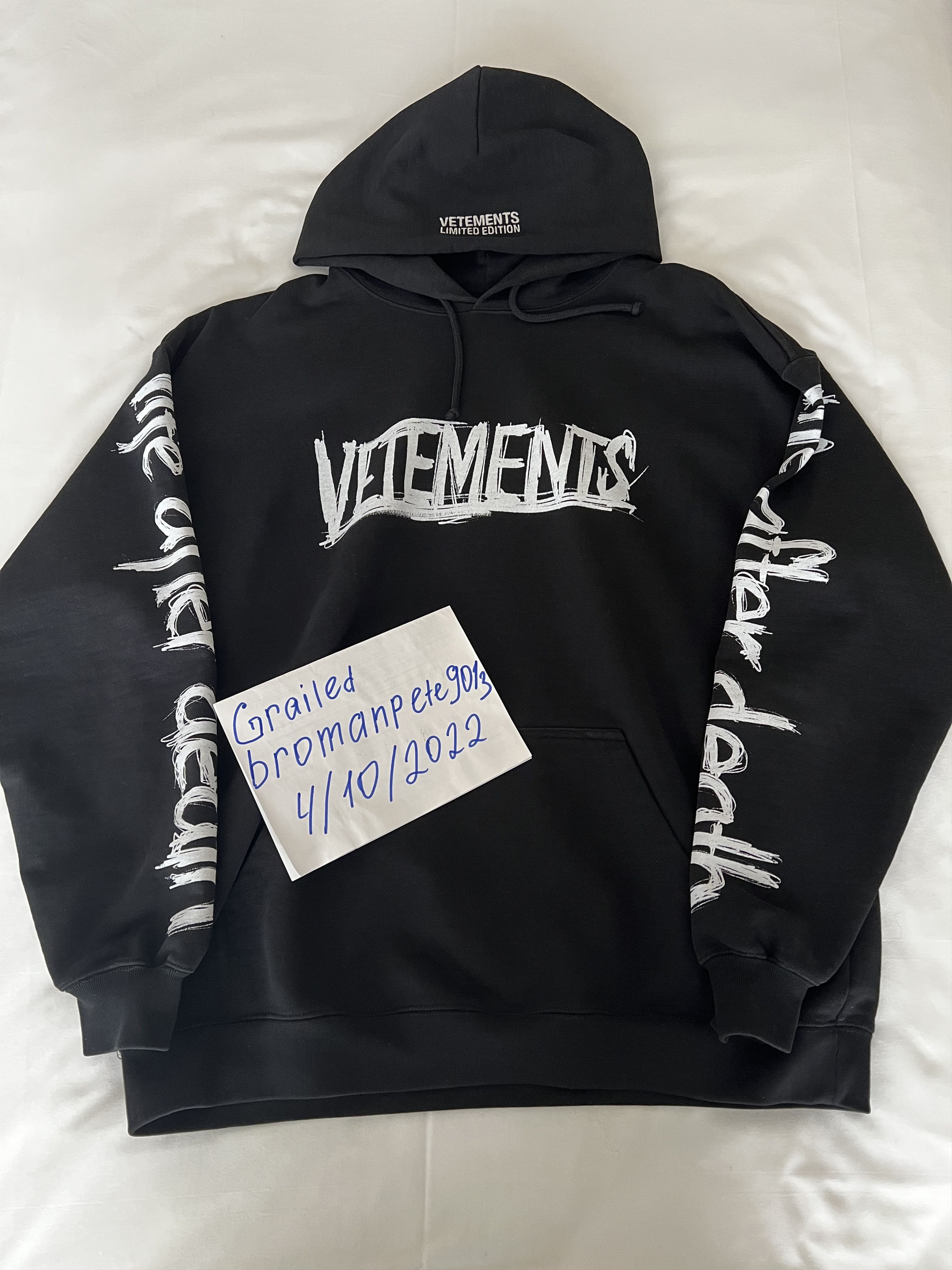 Vetements Vetements World Tour Hoodie | Grailed