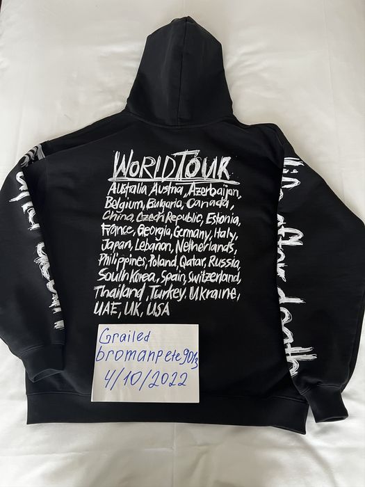 Vetements world best sale tour hoodie