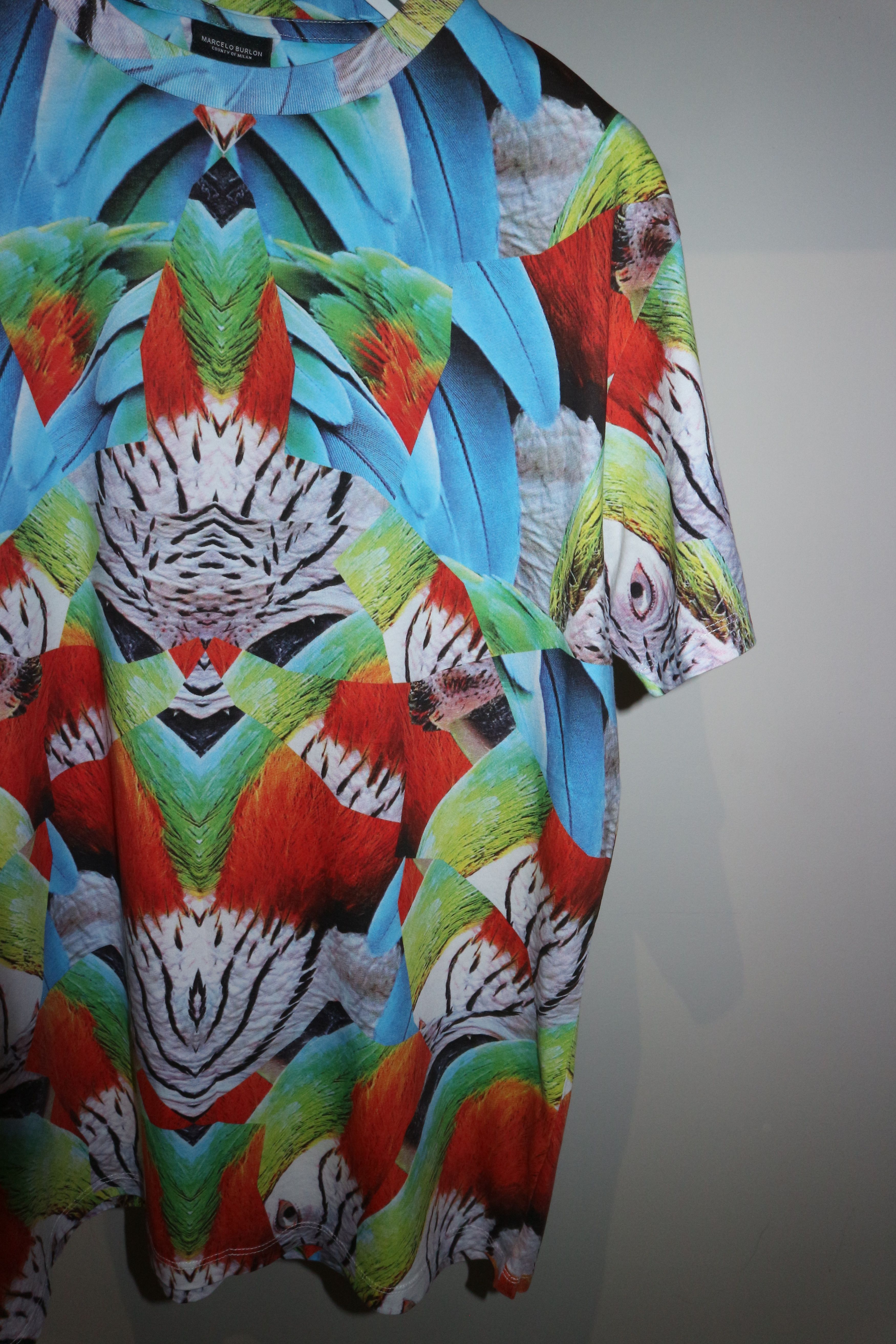 Marcelo Burlon parrot print tshirt Size US S / EU 44-46 / 1 - 7 Thumbnail