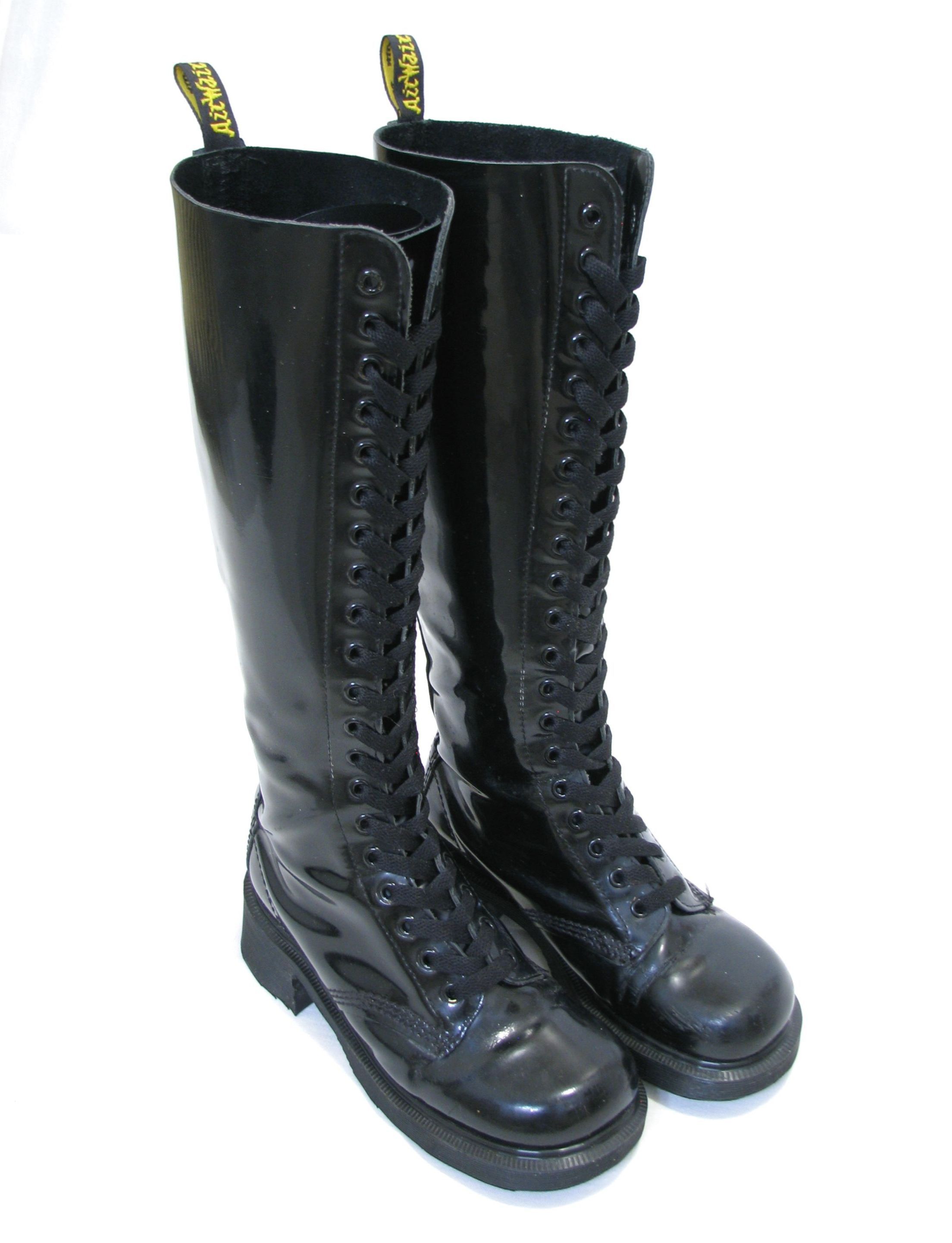 leather Martens 20 eye 1420 knee high EU37