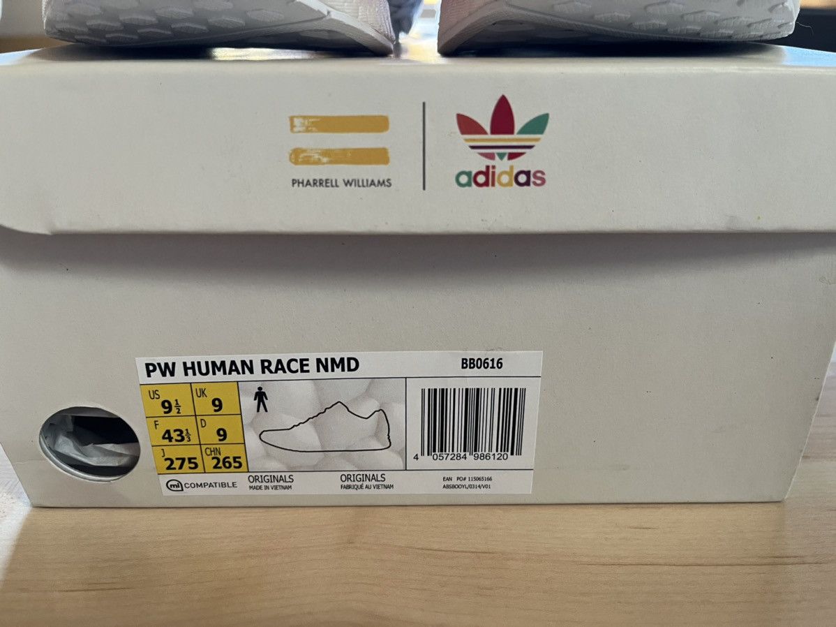 Human Race NMD red DS