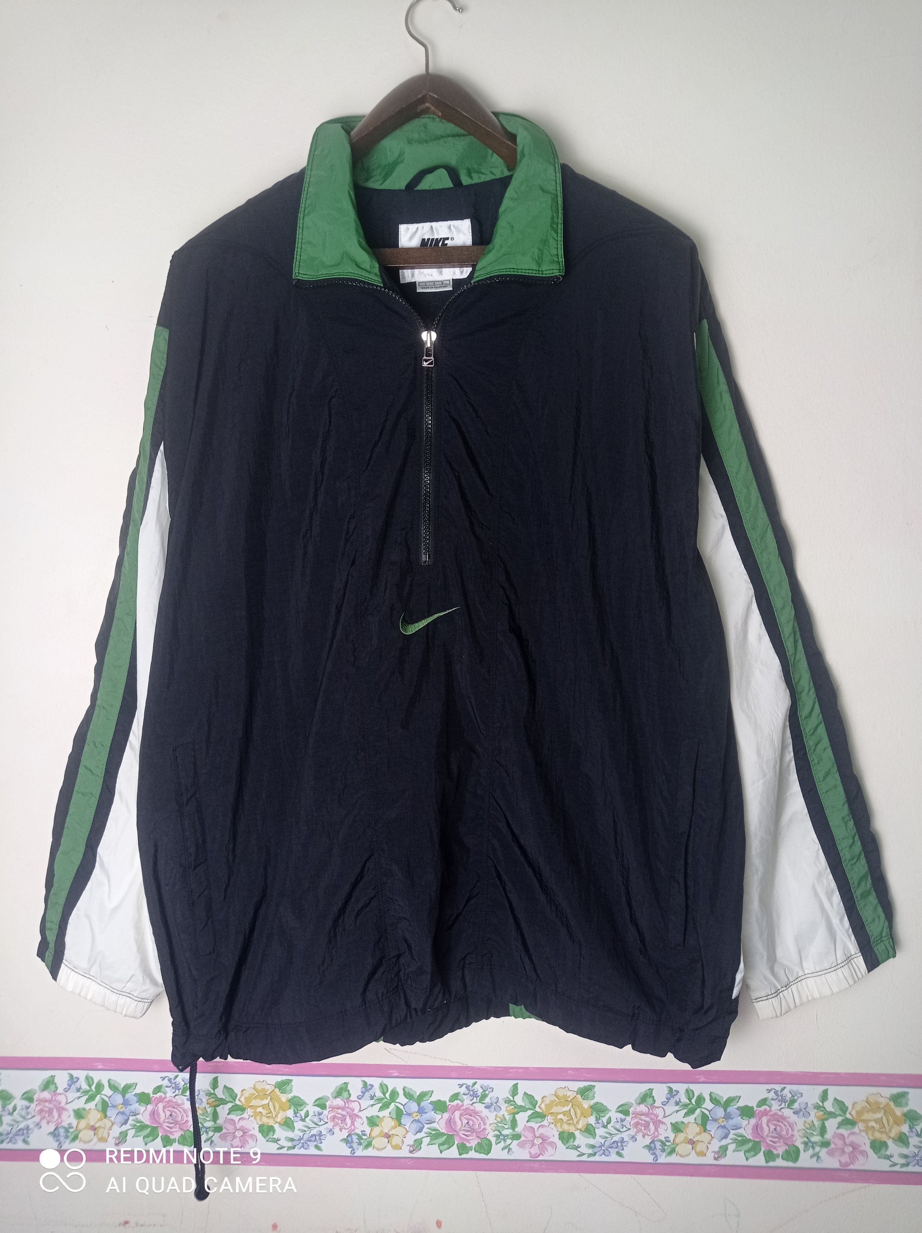 Nike Vintage 90s Nike Windbreaker Nice Style Size US L / EU 52-54 / 3 - 1 Thumbnail