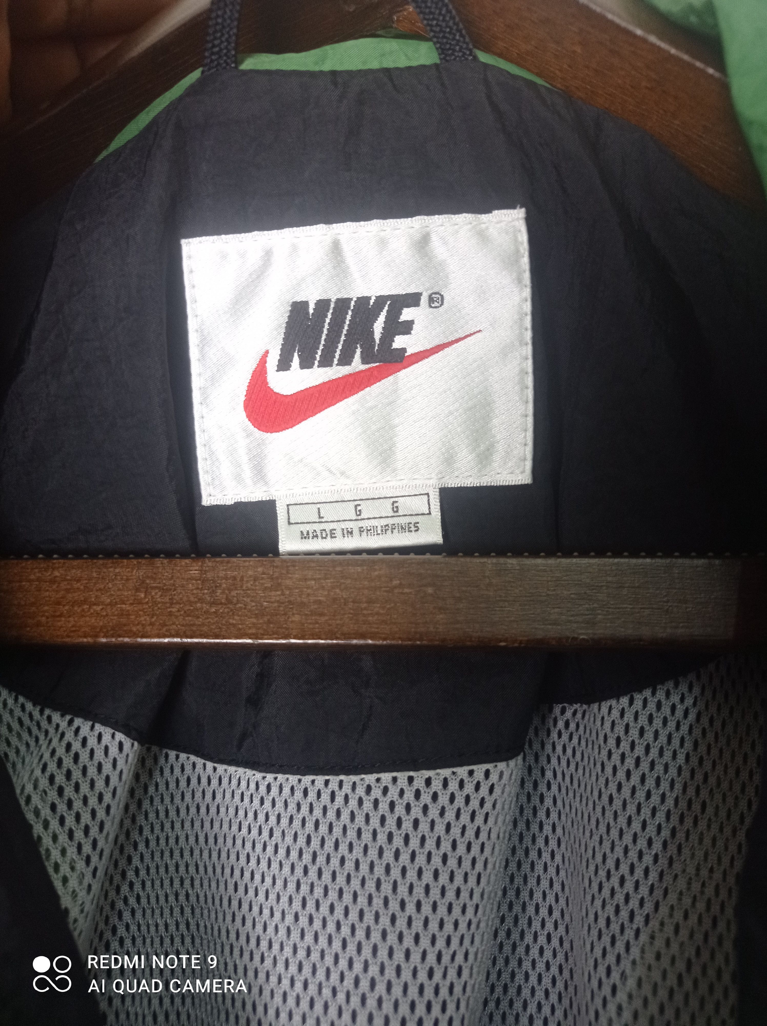 Nike Vintage 90s Nike Windbreaker Nice Style Size US L / EU 52-54 / 3 - 11 Thumbnail