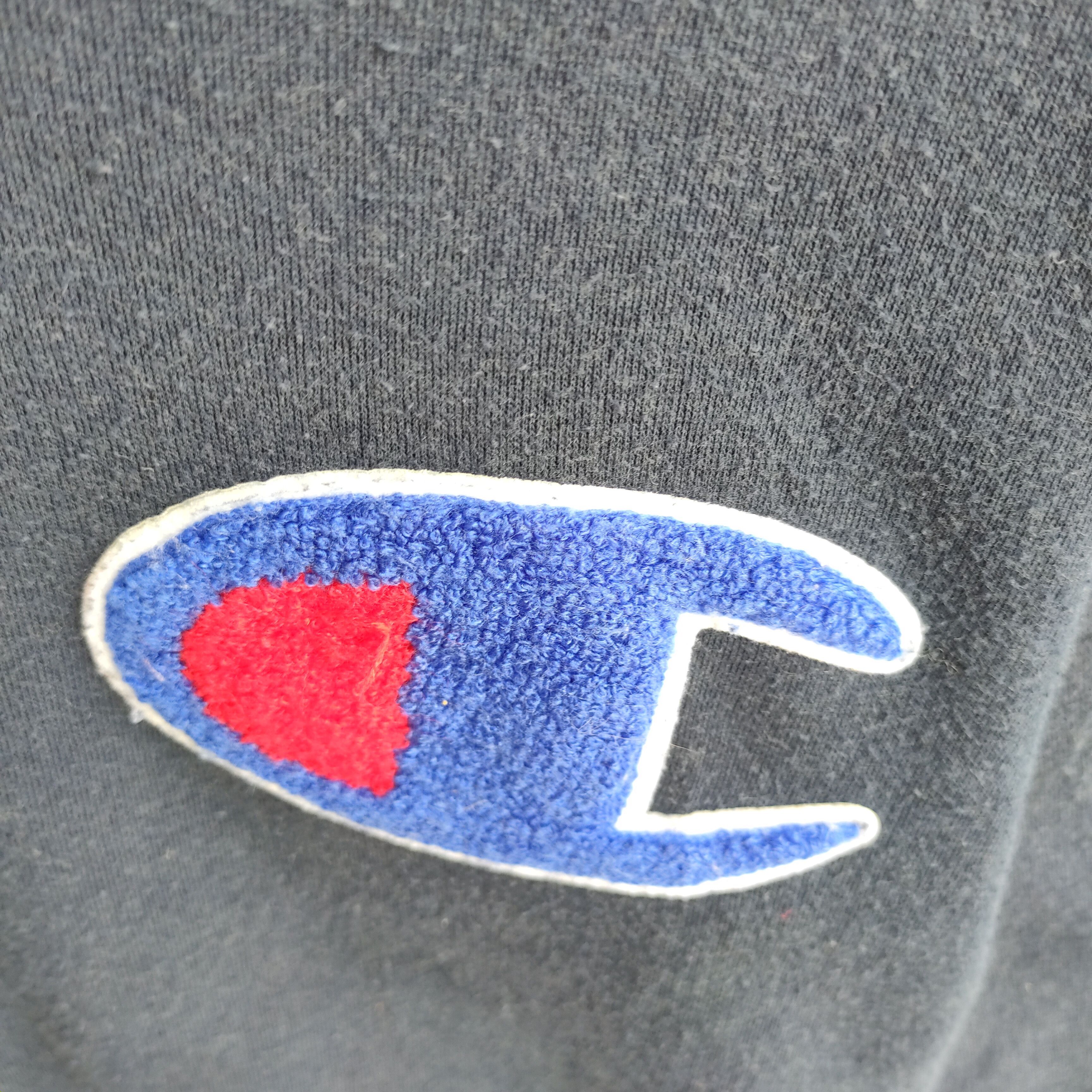 Champion CHAMPION BIG EMBROIDERY LOGO SMALL SIZE SWEATSHIRT Size US S / EU 44-46 / 1 - 3 Thumbnail