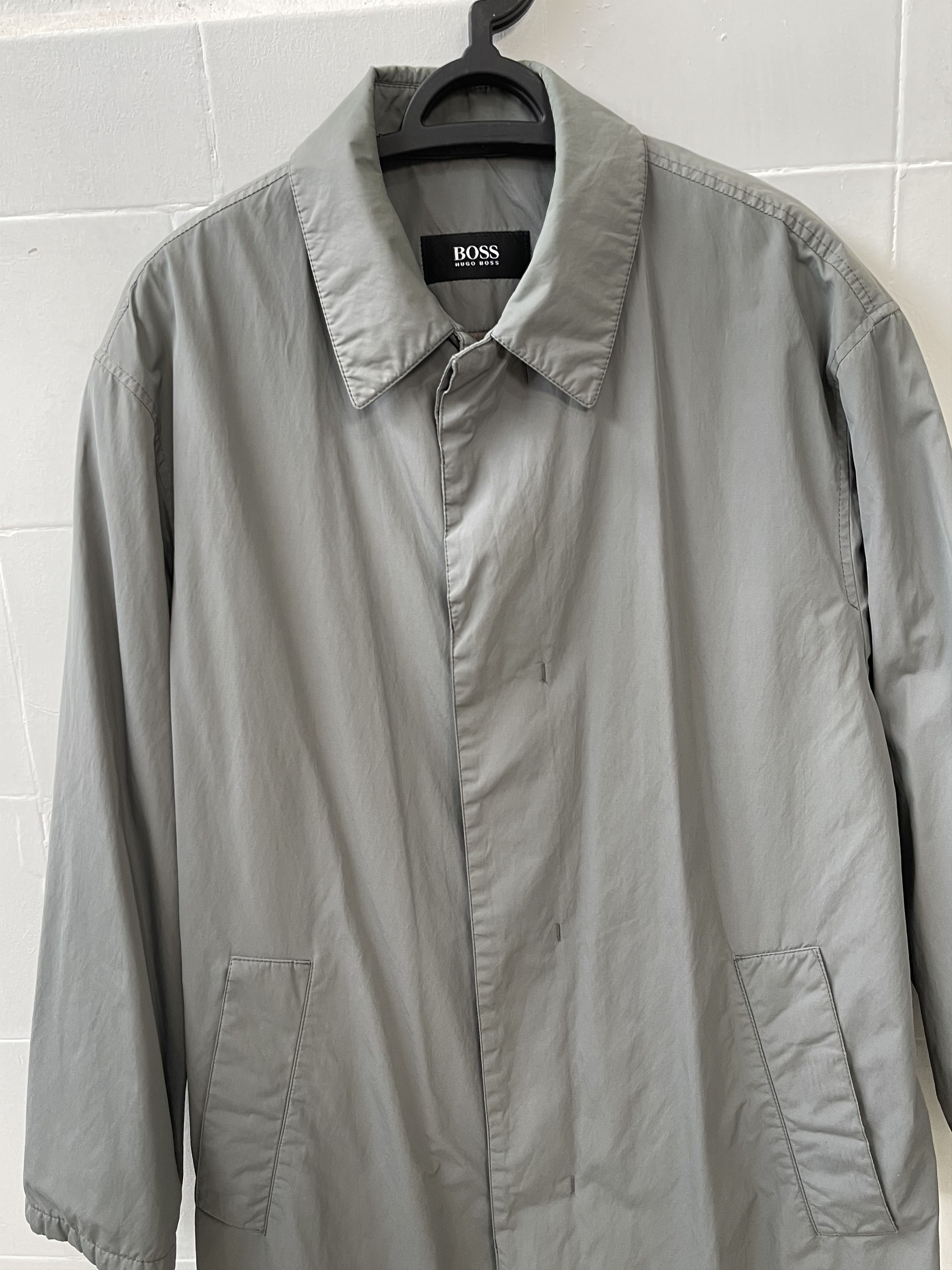 Hugo Boss HugoBoss trench coat water proof size 50 M /L Size US M / EU 48-50 / 2 - 10 Thumbnail