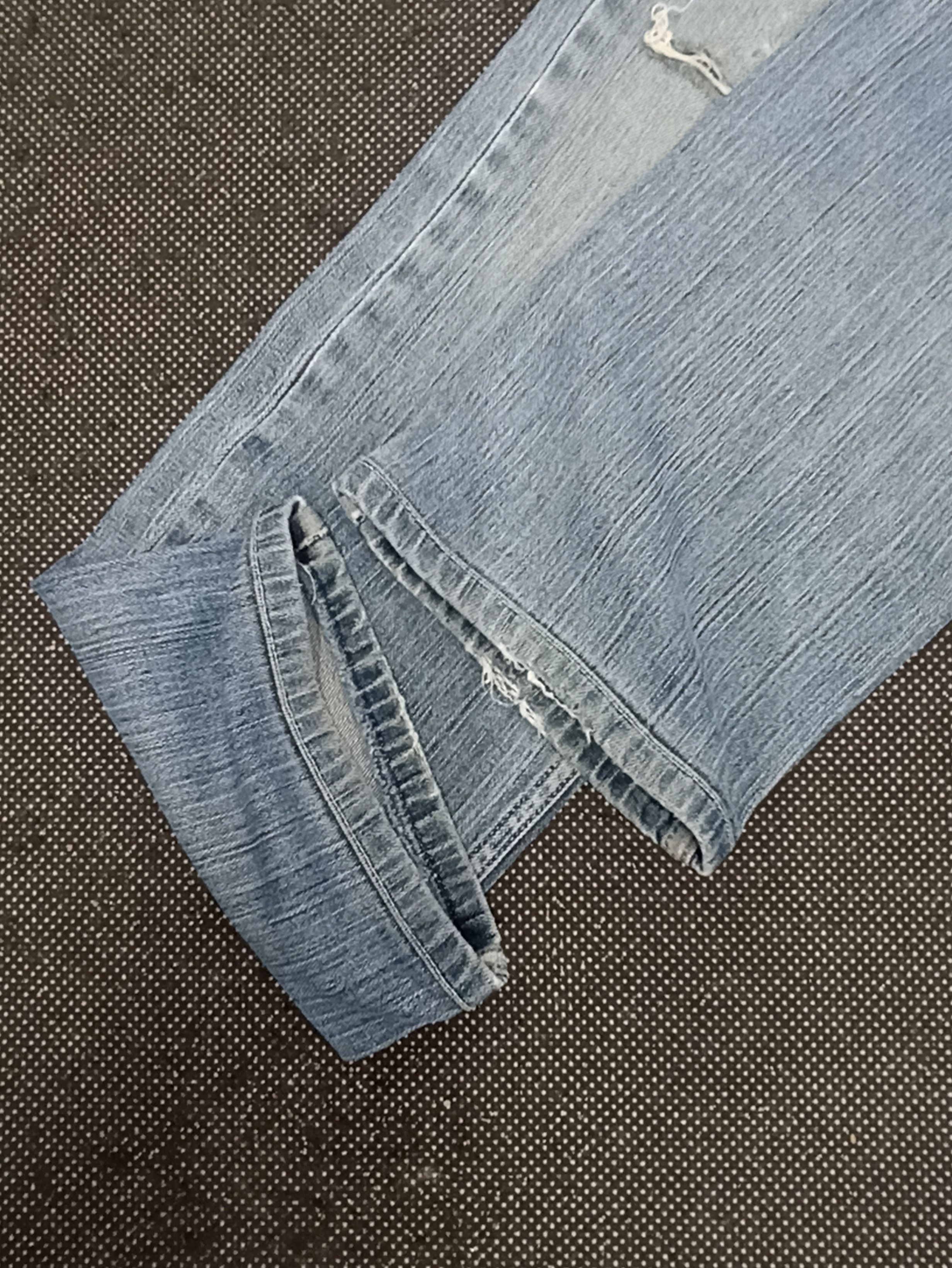 Jean × Levi's × Vintage VINTAGE LEVIS 505 DISTRESSED TAB 'R' JEANS -J327 Size US 30 / EU 46 - 7 Thumbnail
