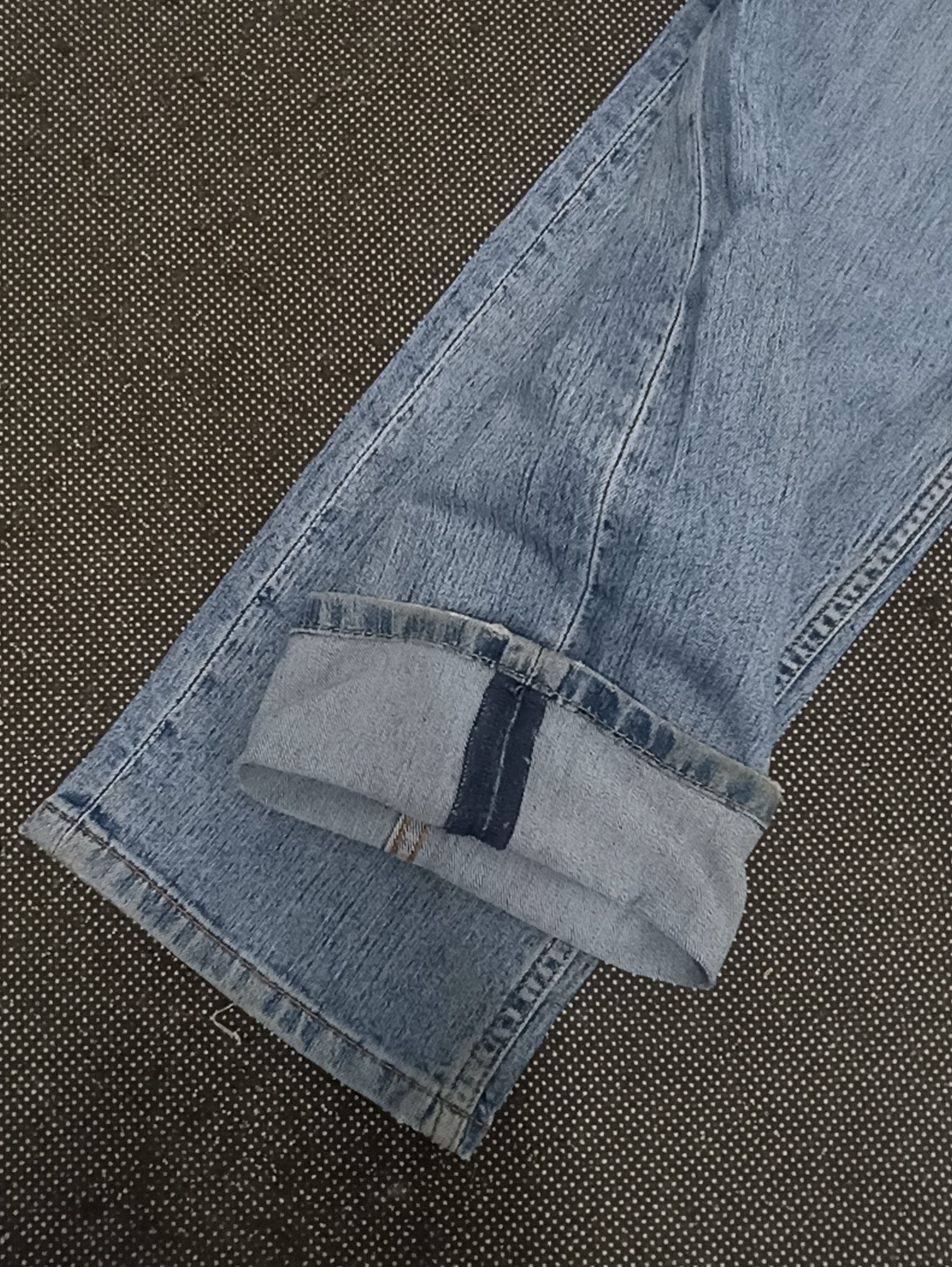 VINTAGE LEVIS 505 BLUE WASH JEANS -J328