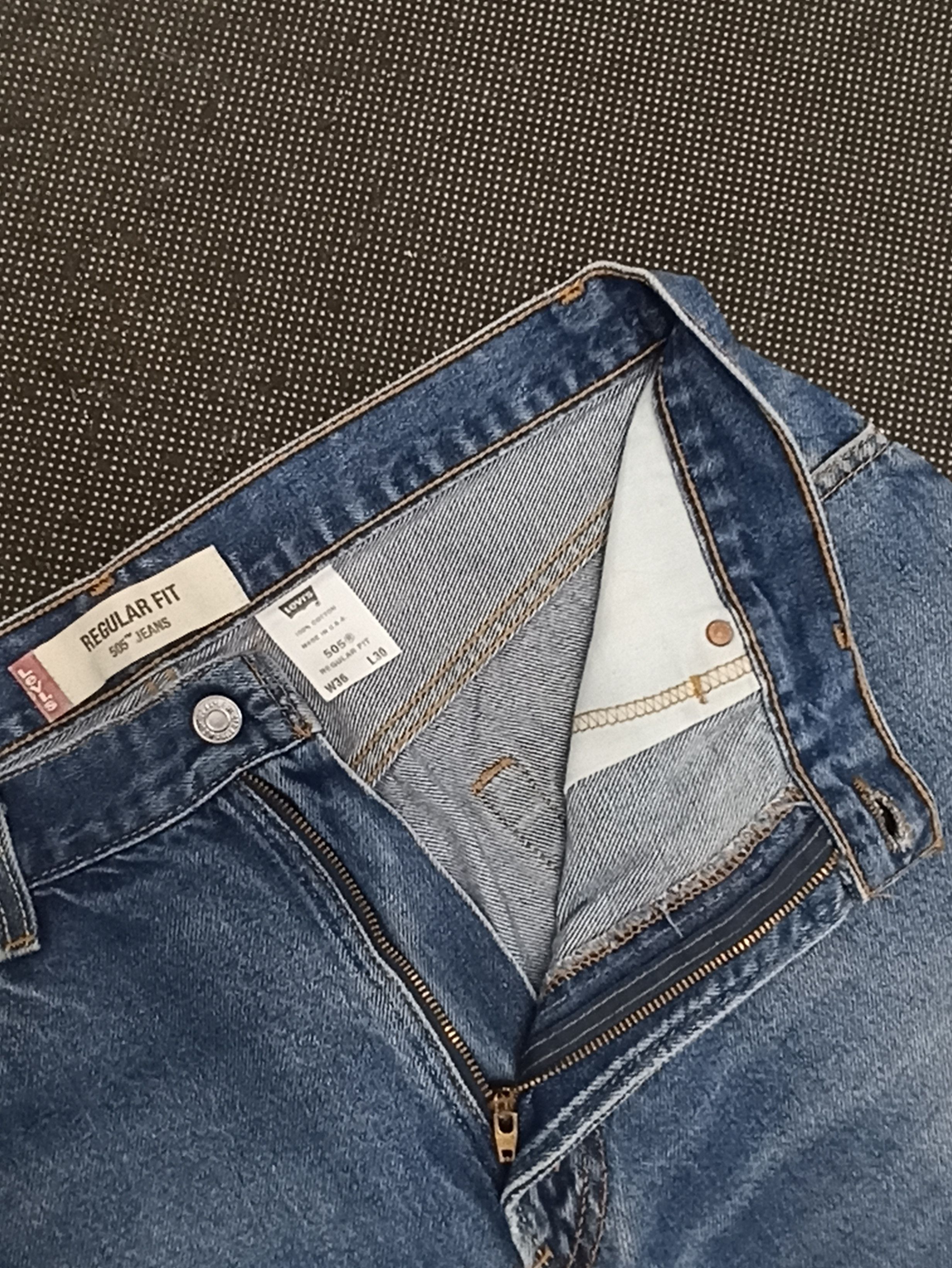 Jean × Levi's × Vintage VINTAGE LEVIS 505 BLUE WASH JEANS -J330 Size US 35 - 3 Thumbnail