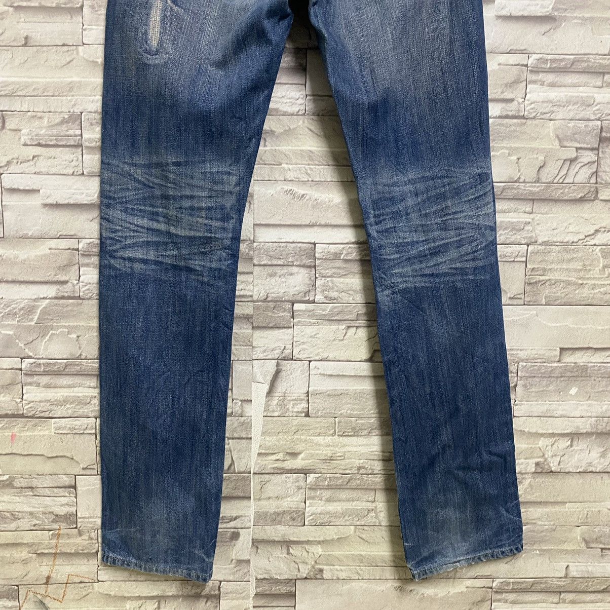In The Attic IN THE ATTIC Distressed Jeans British Flag Size US 30 / EU 46 - 12 Thumbnail