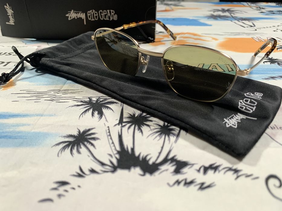 Stussy logan sale sunglasses