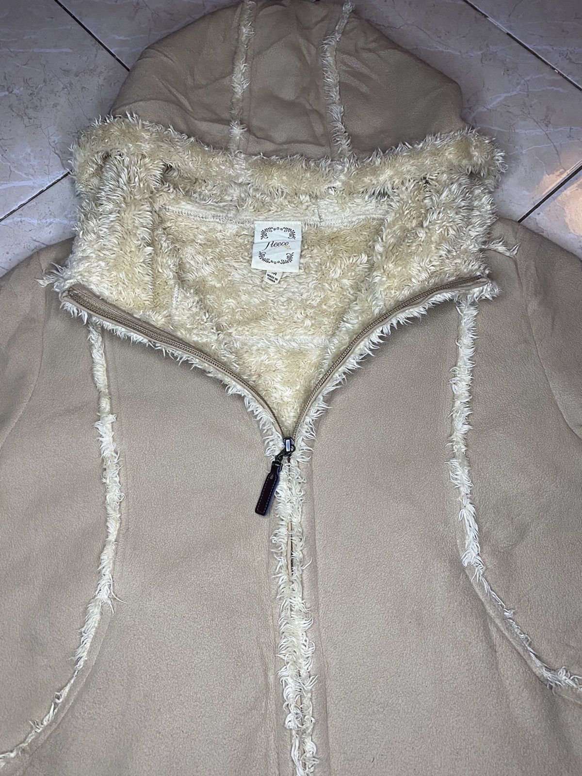 Uniqlo Uniqlo Fleece Hooded Zipper Sweater Jacket Size M / US 6-8 / IT 42-44 - 4 Thumbnail