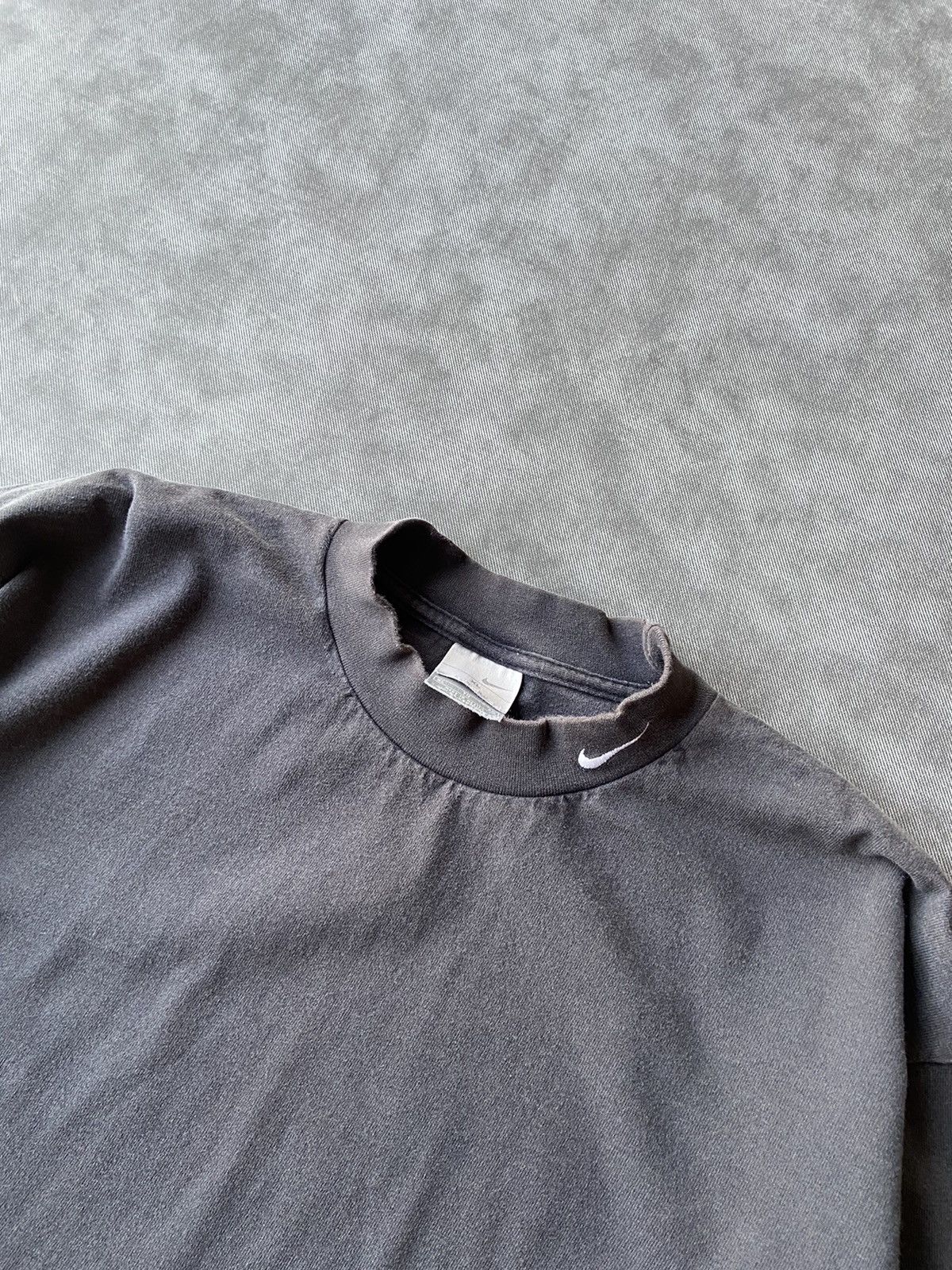 Nike × Vintage Vintage Nike Black Faded Black Mock Neck xl Size US XL / EU 56 / 4 - 1 Thumbnail