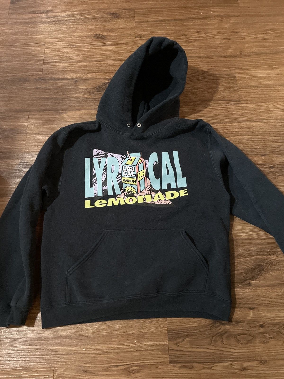 Lyrical Lemonade Lyrical Lemonade Everyday Essentials Hoodie Black | Grailed