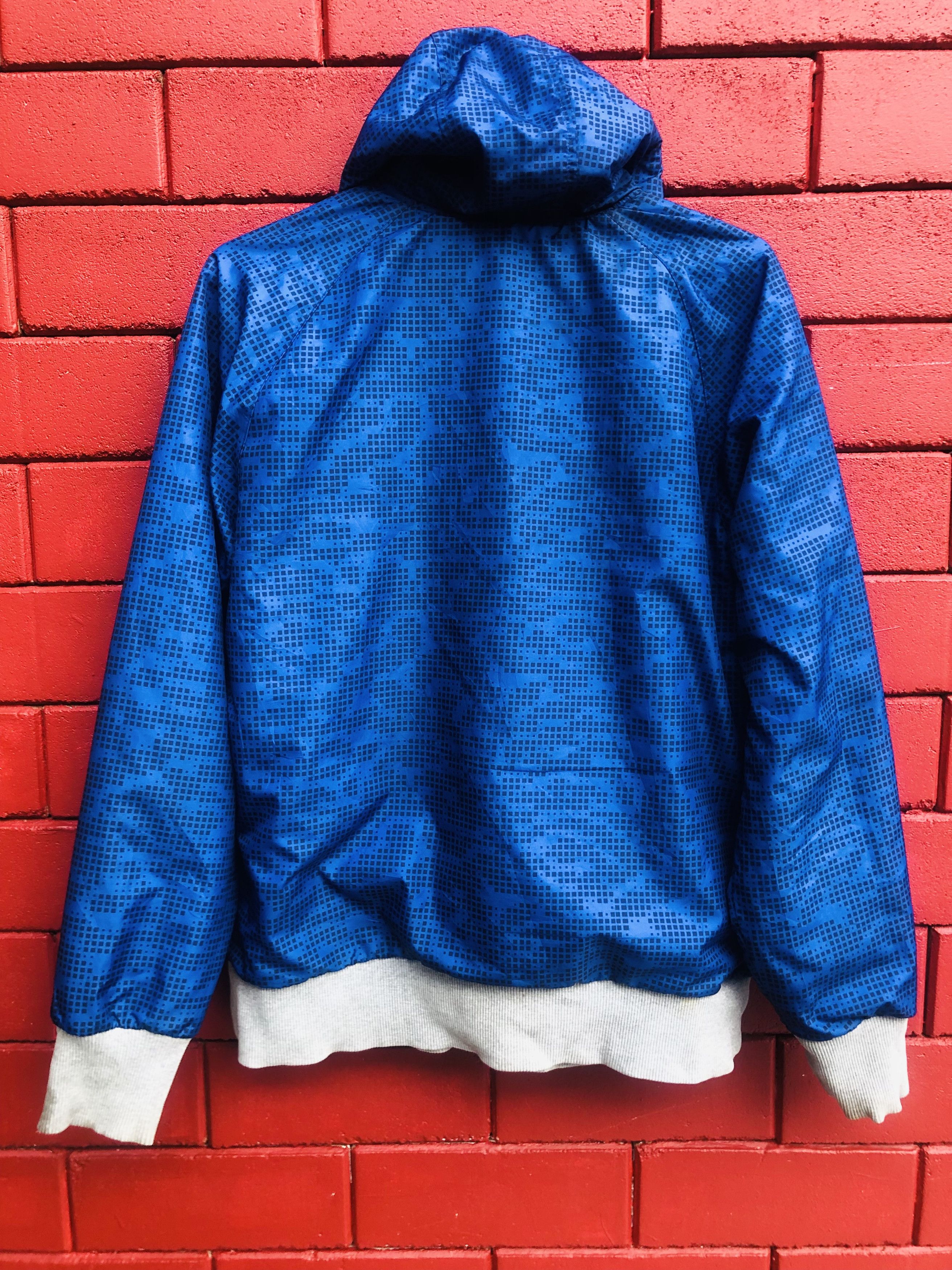 Nike Vintage Nike Reverse Designer Fashion Style Size US L / EU 52-54 / 3 - 7 Thumbnail