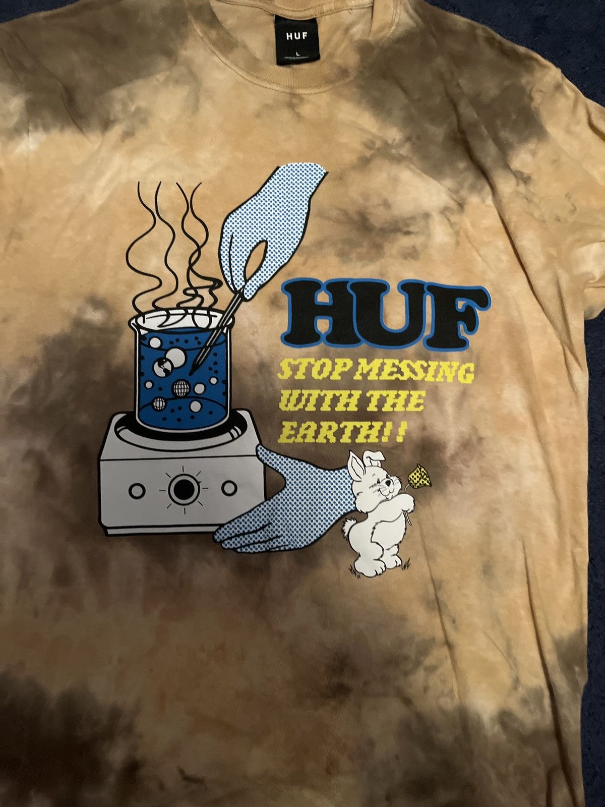 Huff/stop messing with the earth tee