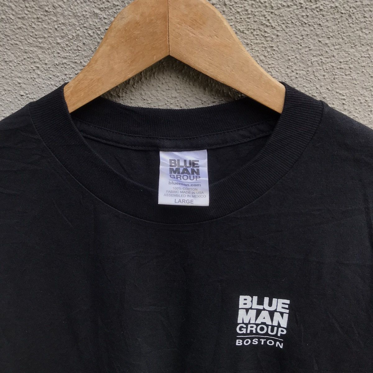 Band Tees Vintage BLUE MAN GROUP music art electronic Size US L / EU 52-54 / 3 - 4 Thumbnail