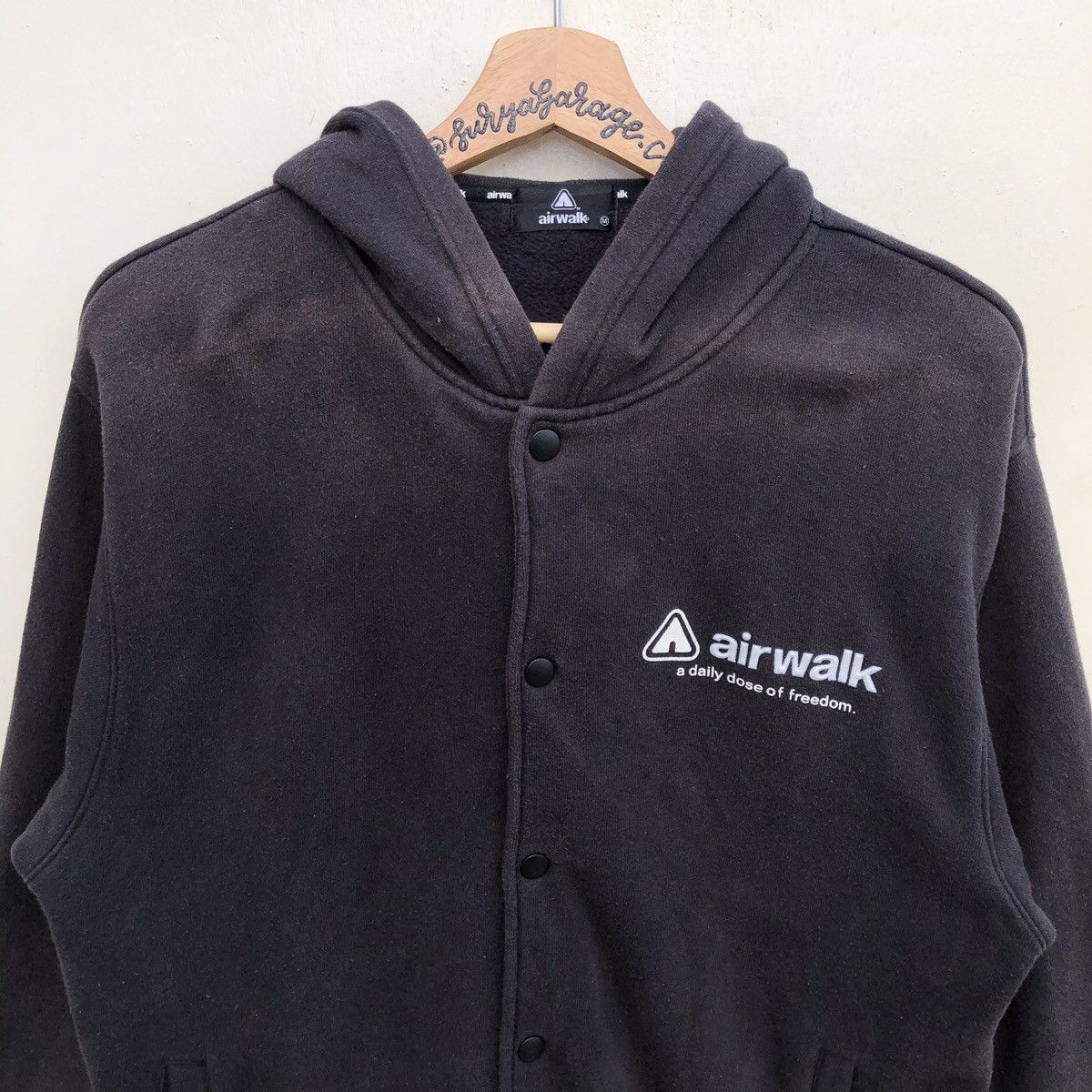 Airwalk Rare Airwalk Big Spell Out Oversized Button Ups Hoodie Size US M / EU 48-50 / 2 - 3 Thumbnail
